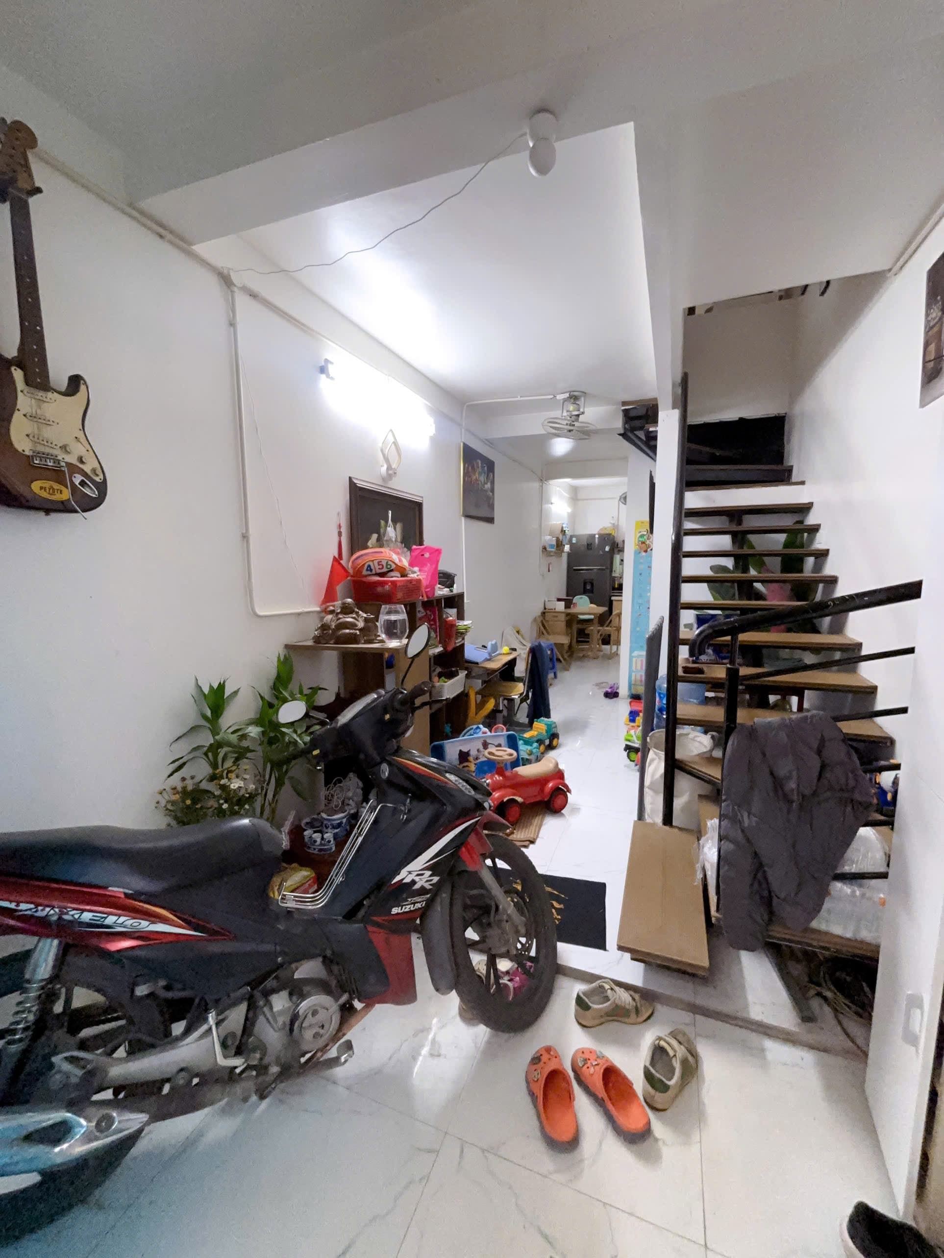Nhà đất mặt phố, Tây Hồ, Hà Nội - 30m² giá 2.9 tỷ