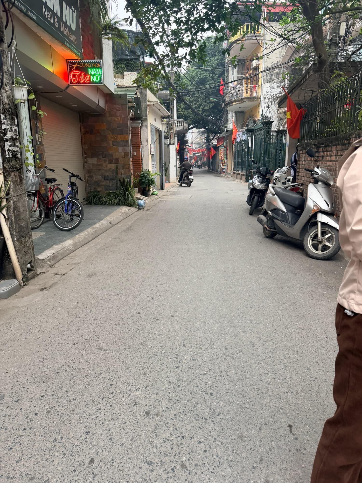 Nhà đất mặt phố, Long Biên, Hà Nội - 58m² giá 13.8 tỷ