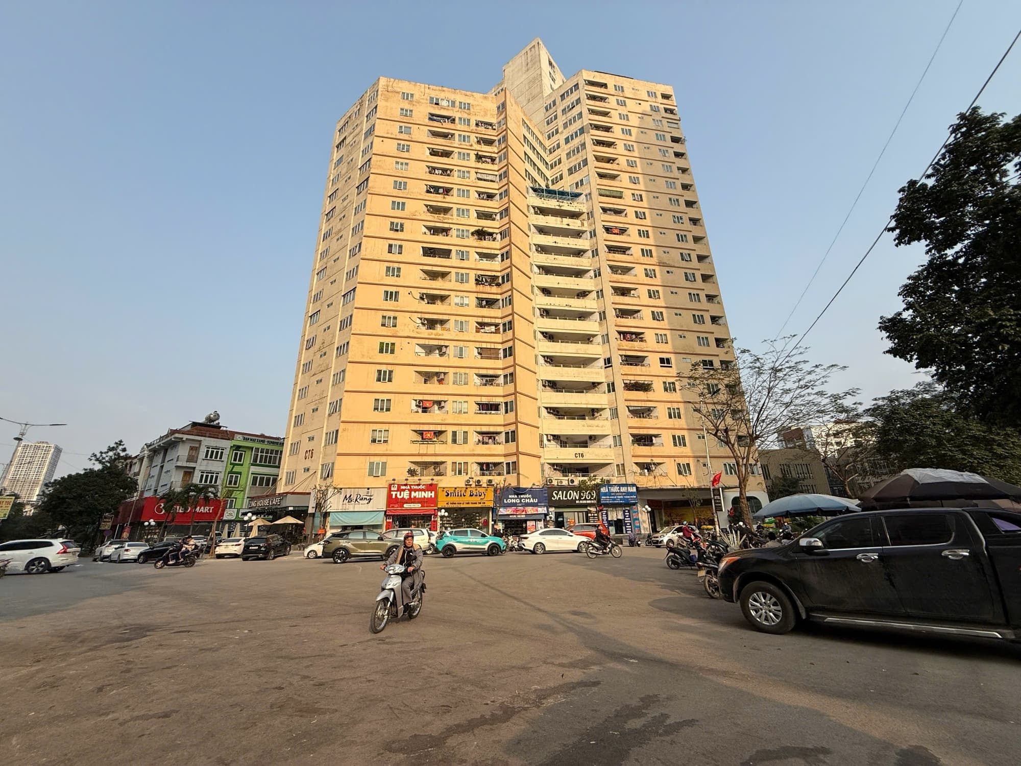Căn hộ Khu đô thị Văn La - Văn Khê -, - 130m² giá 7.6 tỷ