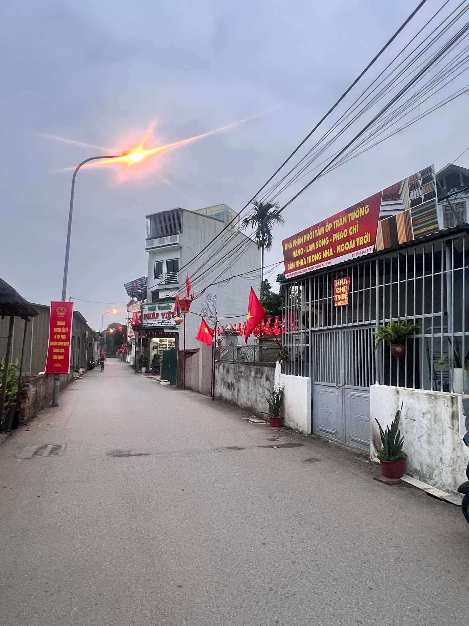Nhà đất mặt phố, Hà Đông, Hà Nội - 72m² giá 7.2 tỷ