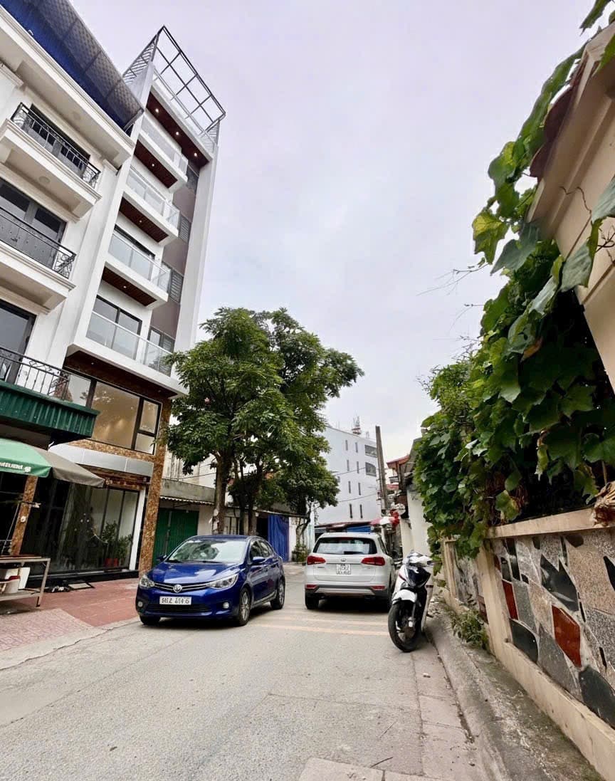 Nhà đất mặt phố, Long Biên, Hà Nội - 56m² giá 16.95 tỷ