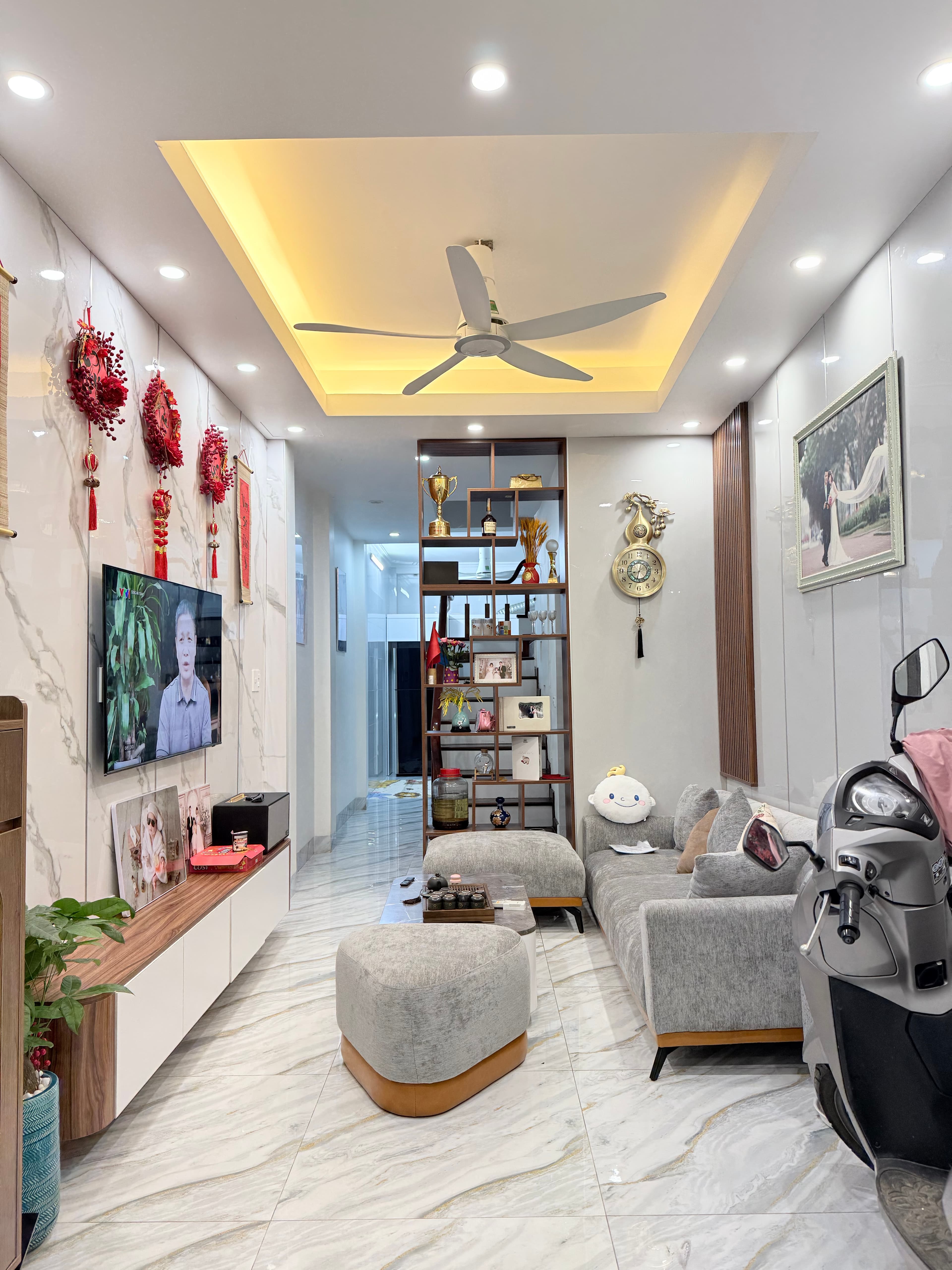 Nhà đất mặt phố, Ba Đình, Hà Nội - 40m² giá 10.5 tỷ
