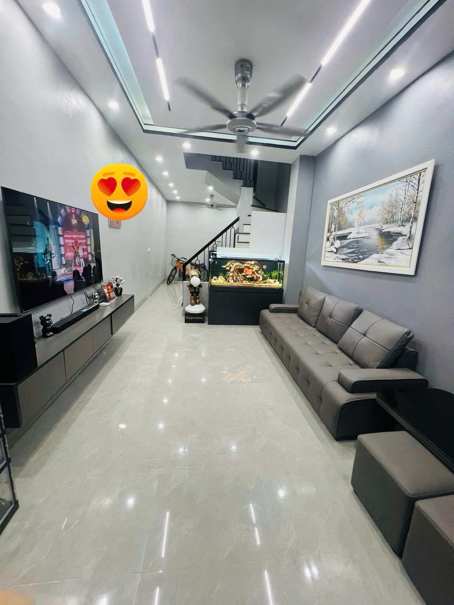 Nhà đất mặt phố, Hoàng Mai, Hà Nội - 34m² giá 2.68 tỷ