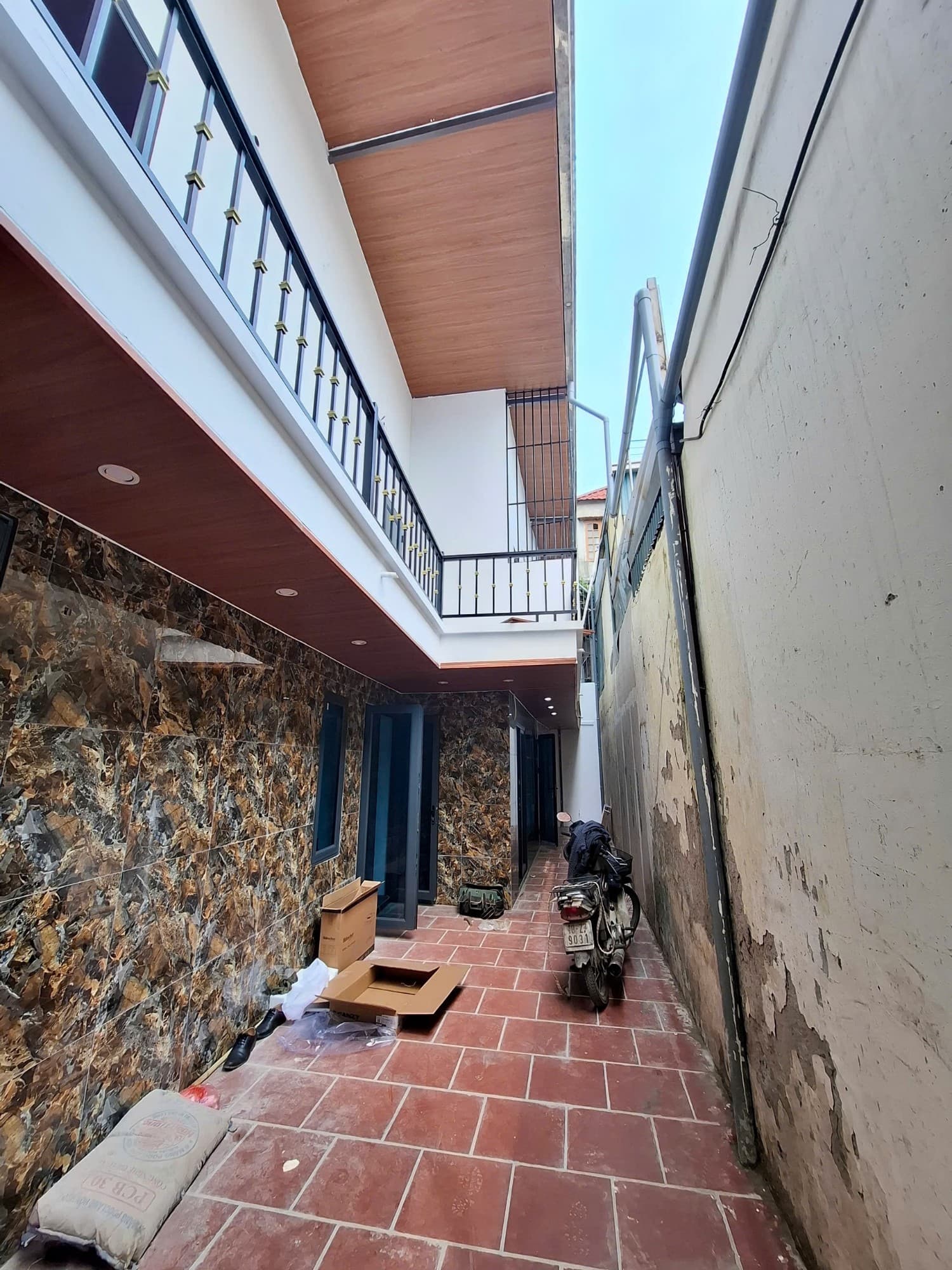 Nhà đất mặt phố, Hoàng Mai, Hà Nội - 43m² giá 4.25 tỷ