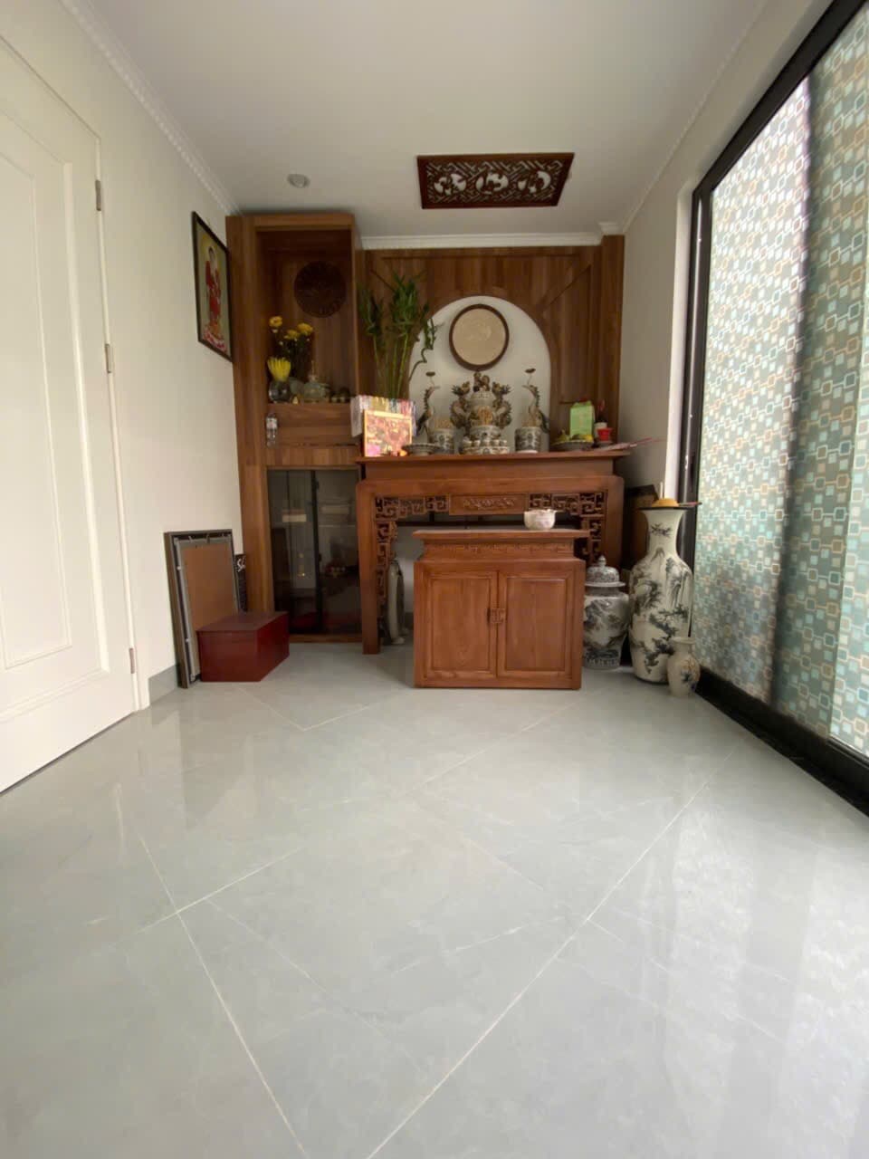 Nhà đất mặt phố, Cầu Giấy, Hà Nội - 30m² giá 9.85 tỷ