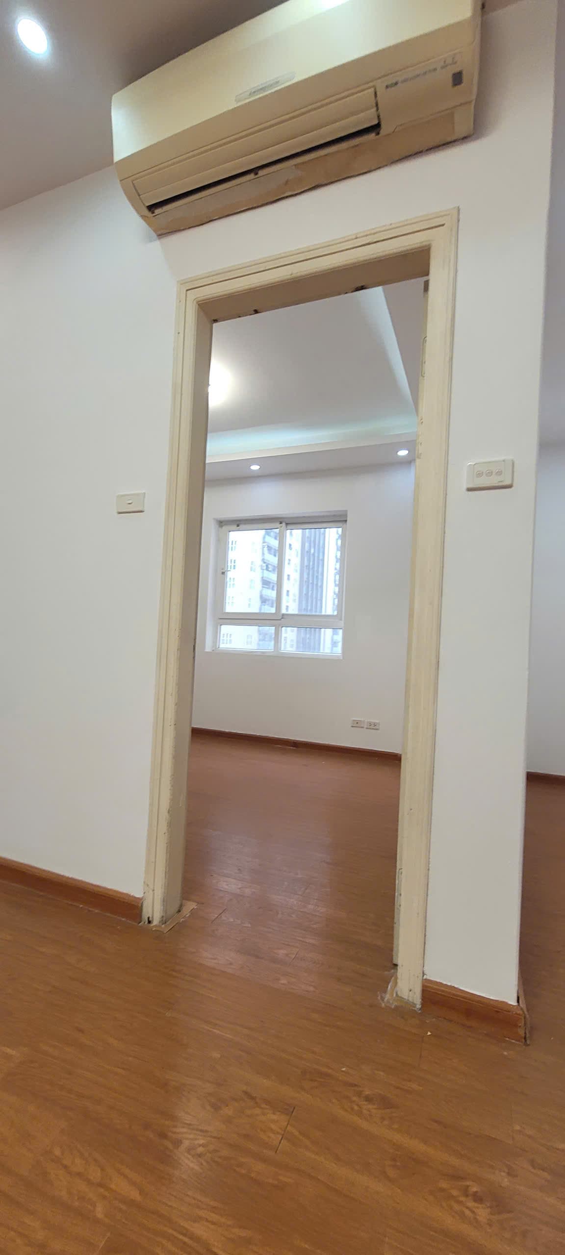 Căn hộ Vimeco II -, - Nguyễn Chánh - 151m² giá 12.9 tỷ