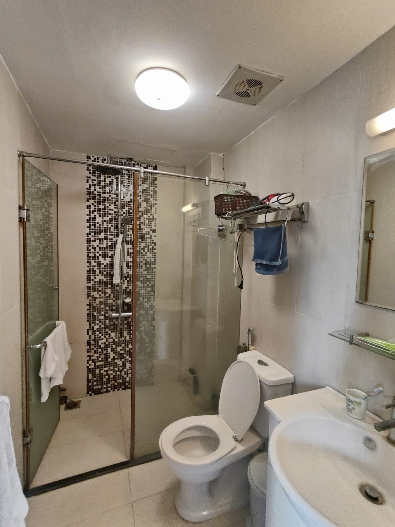 Nhà đất mặt phố, Cầu Giấy, Hà Nội - 40m² giá 19.2 tỷ