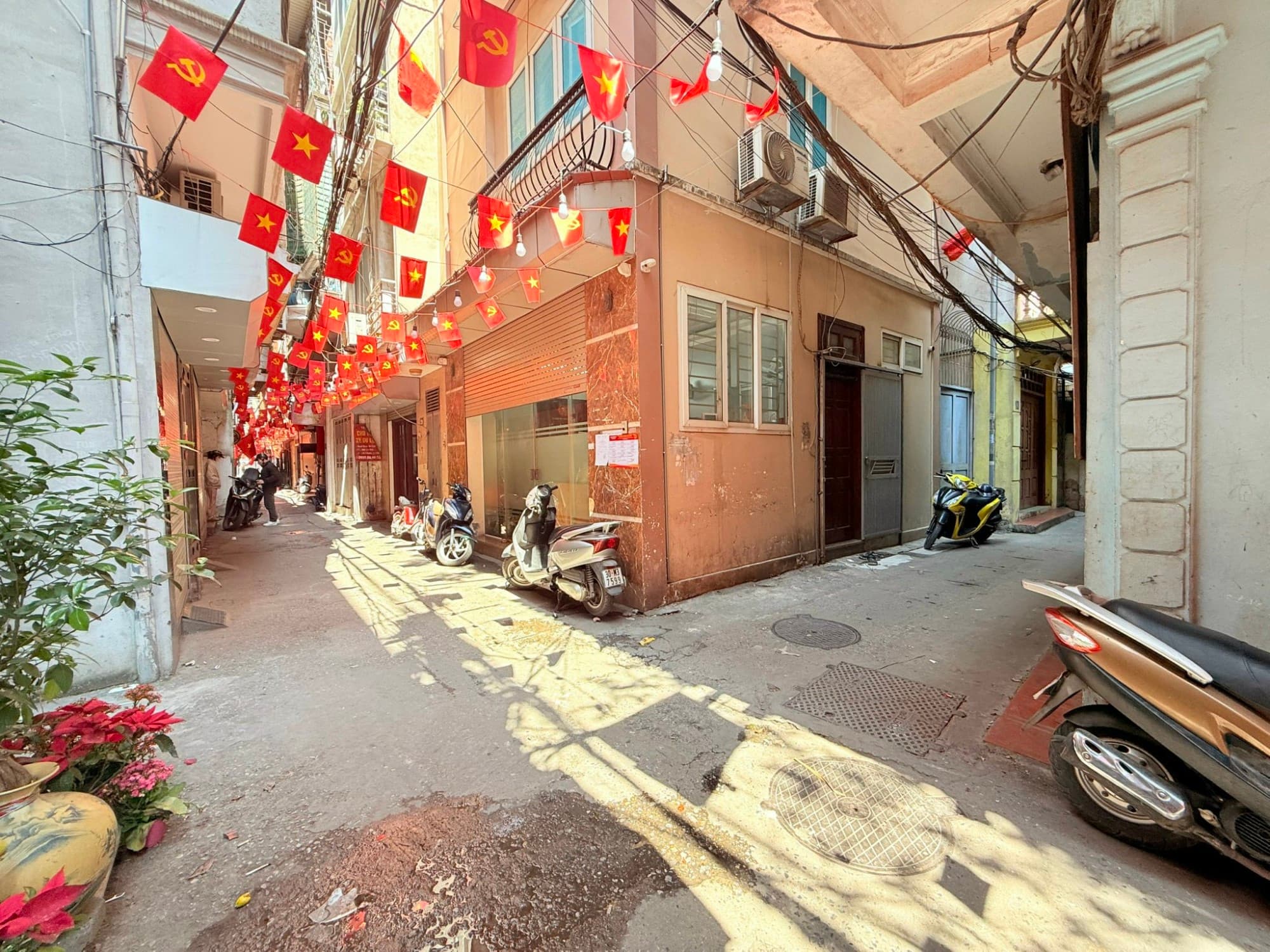 Nhà đất mặt phố, Hai Bà Trưng, Hà Nội - 40m² giá 9.3 tỷ