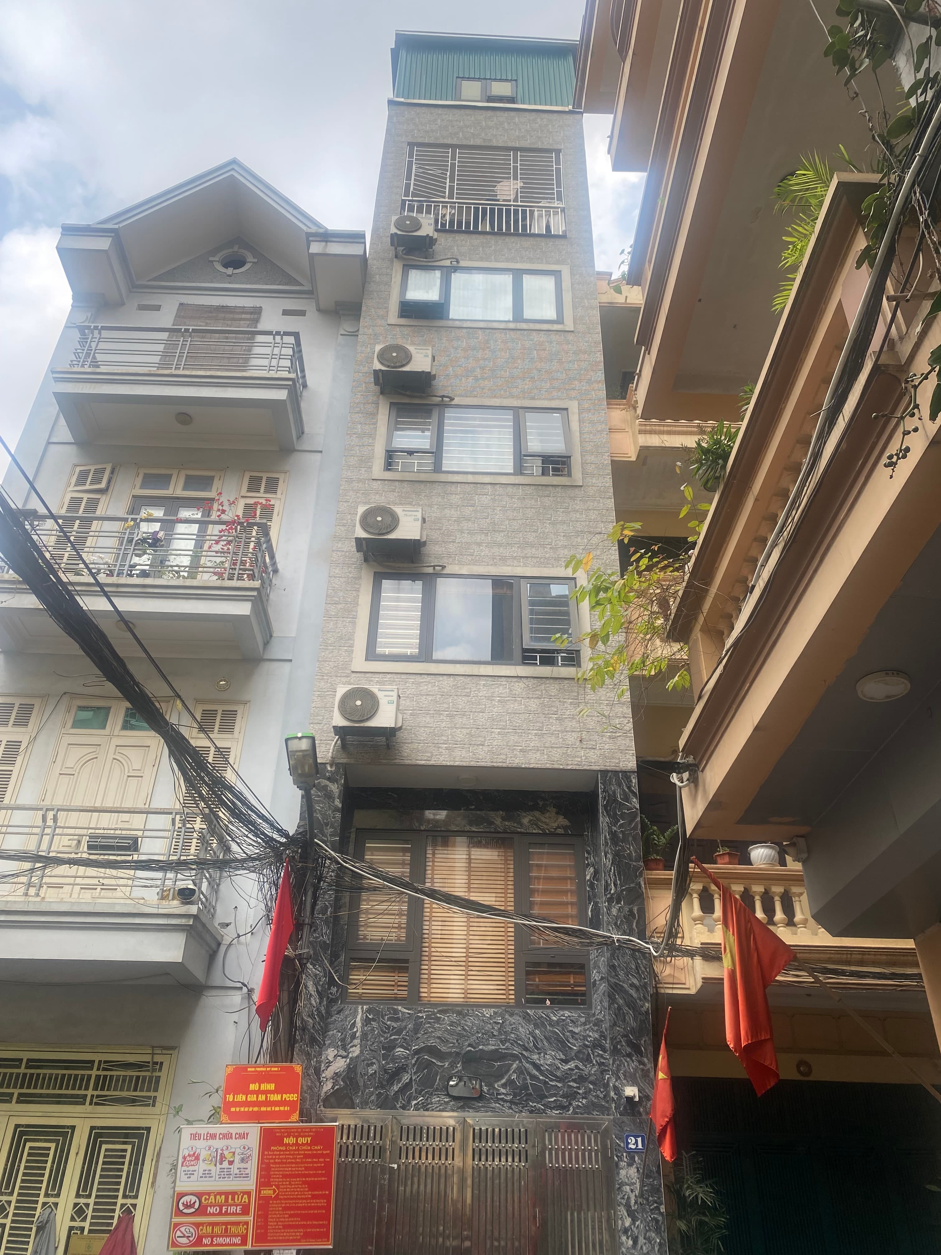 Nhà đất mặt phố, Nam Từ Liêm, Hà Nội - 38m² giá 20 tỷ