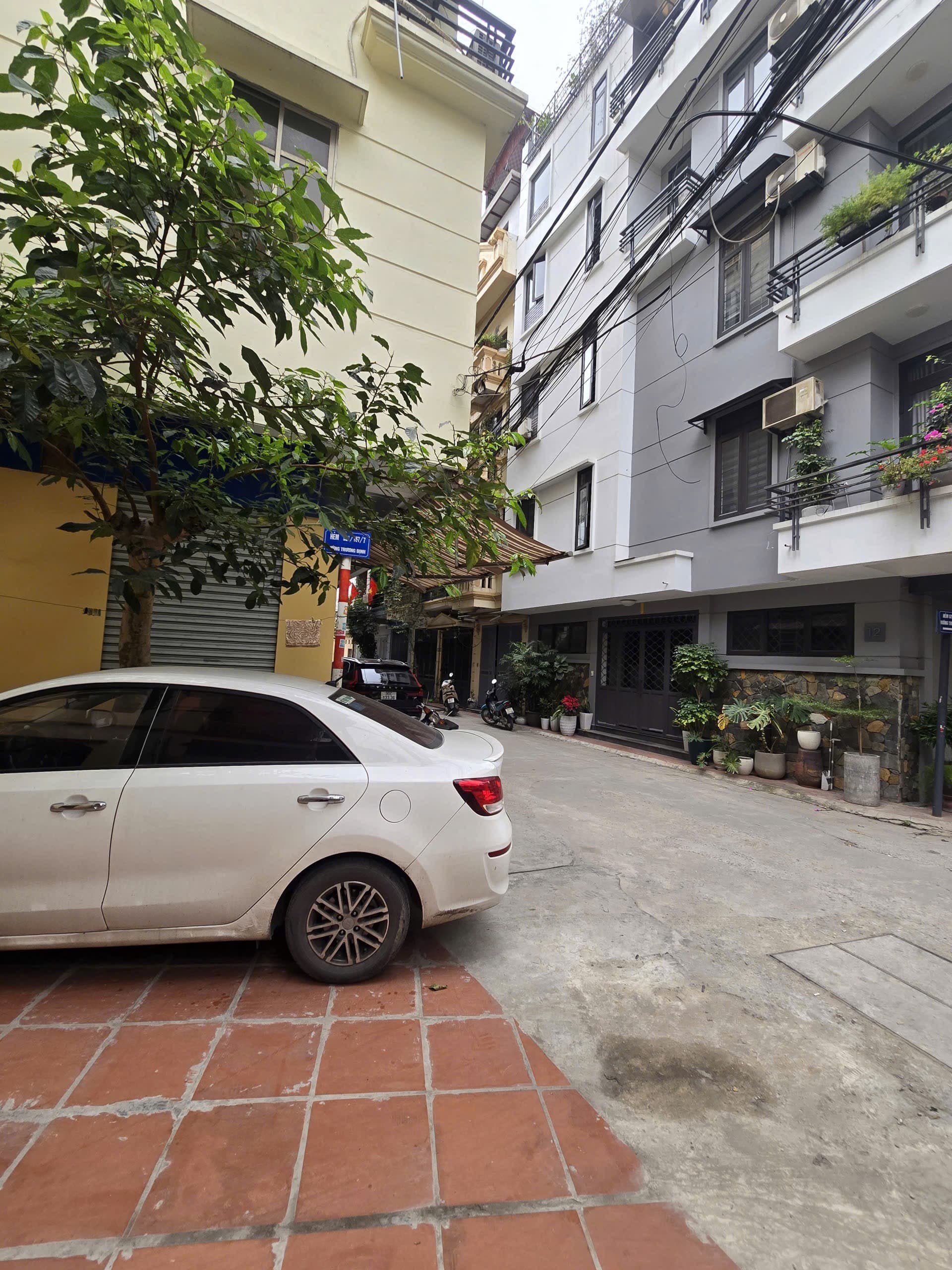 Nhà đất mặt phố, Hoàng Mai, Hà Nội - 32m² giá 9.93 tỷ