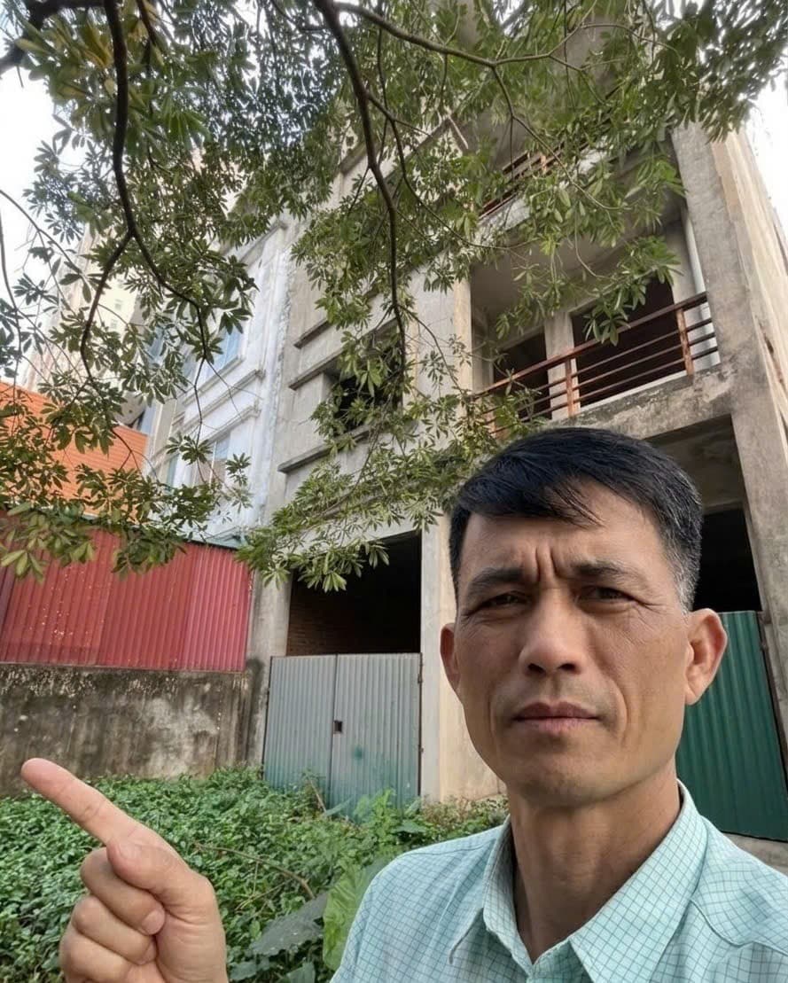 Nhà đất mặt phố, Long Biên, Hà Nội - 129.9m² giá 34 tỷ