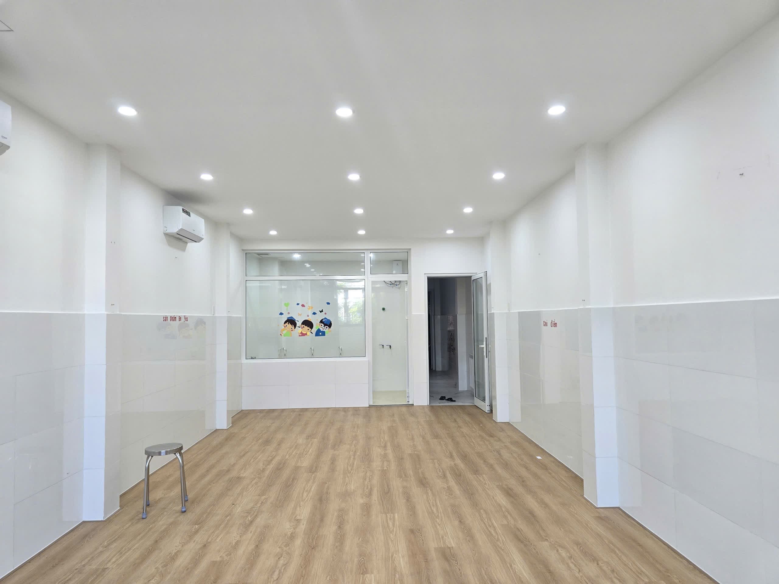 Nhà đất mặt phố, Hải Châu, Đà Nẵng - 106m² giá 25.9 tỷ