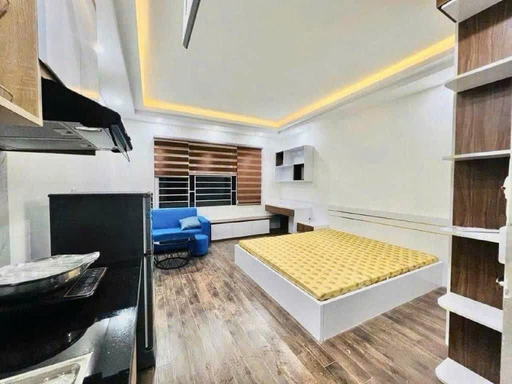 Nhà đất mặt phố, Cầu Giấy, Hà Nội - 48.5m² giá 15.6 tỷ