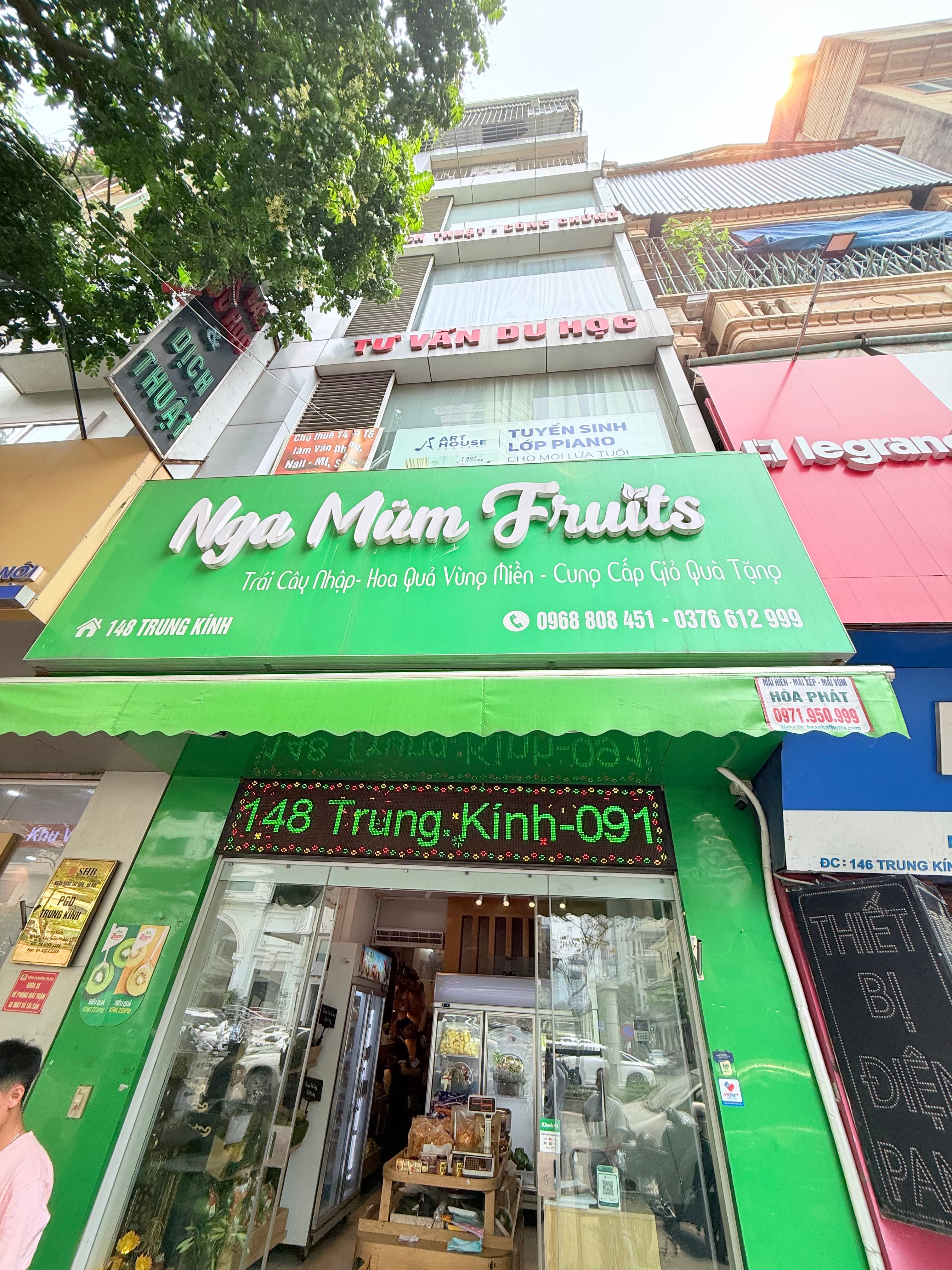 Nhà đất mặt phố, Cầu Giấy, Hà Nội - 46m² giá 40.5 tỷ