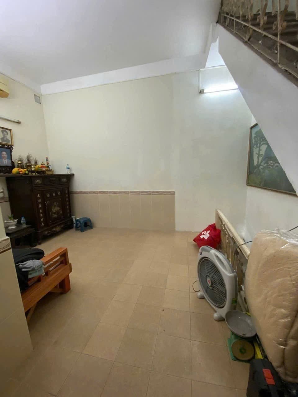 Nhà đất mặt phố, Đống Đa, Hà Nội - 21m² giá 6.8 tỷ