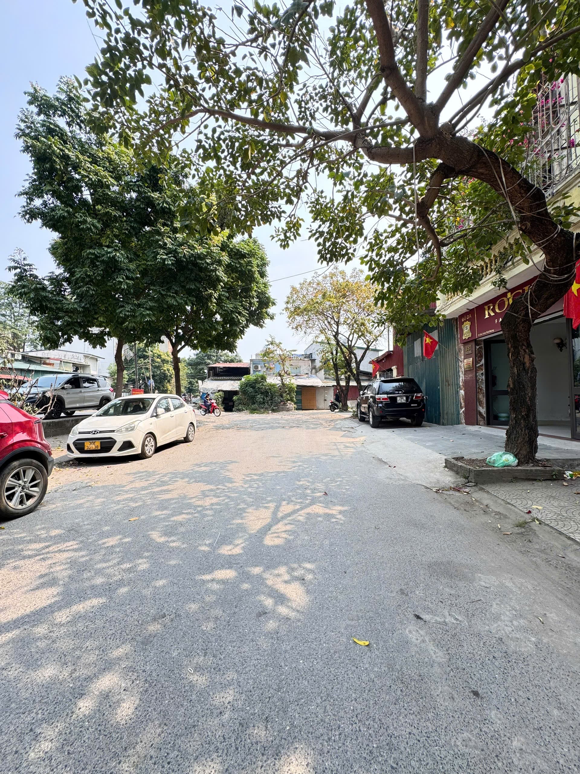 Nhà đất mặt phố, Hoàng Mai, Hà Nội - 117m² giá 45 tỷ
