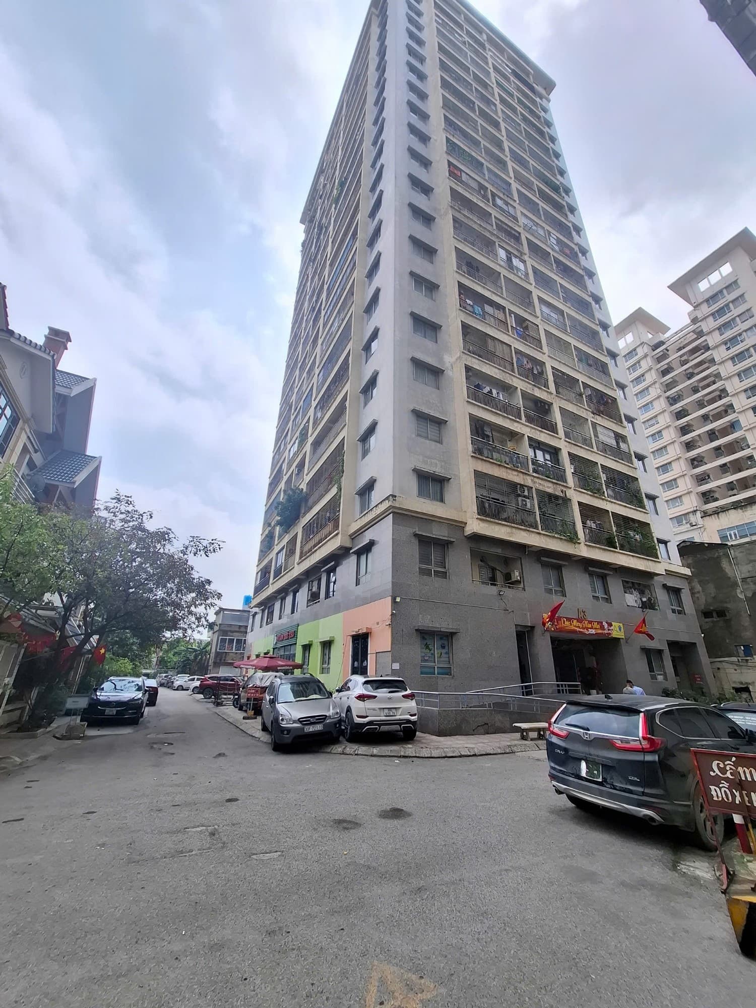 Căn hộ mặt phố, Hoàng Mai, Hà Nội - 69m² giá 5.29 tỷ