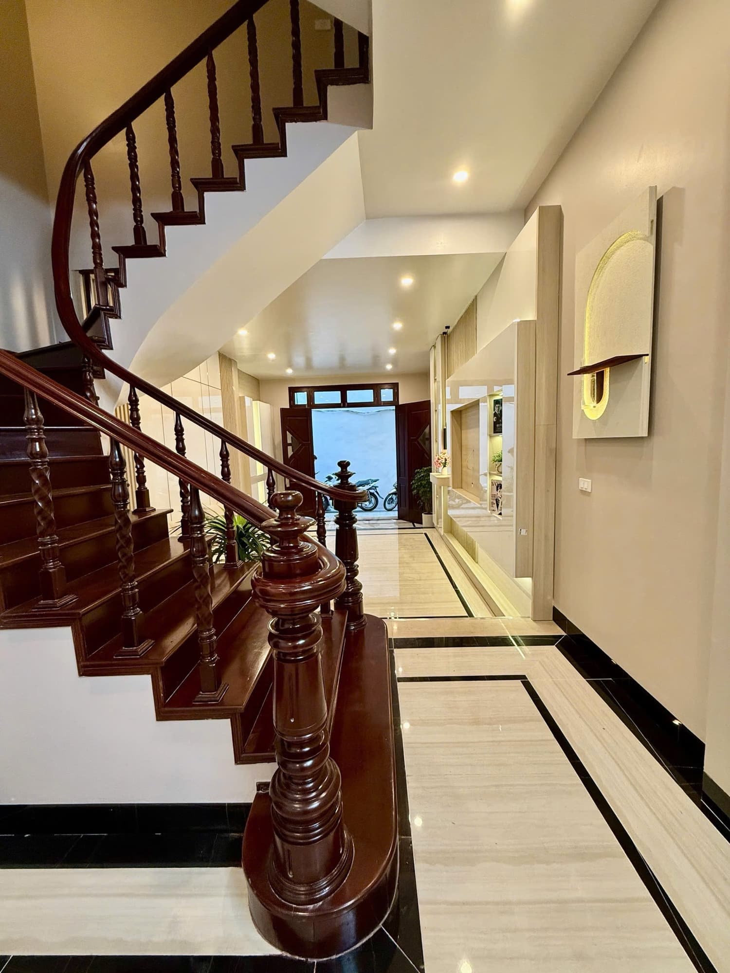 Nhà đất mặt phố, Hai Bà Trưng, Hà Nội - 52m² giá 11.8 tỷ
