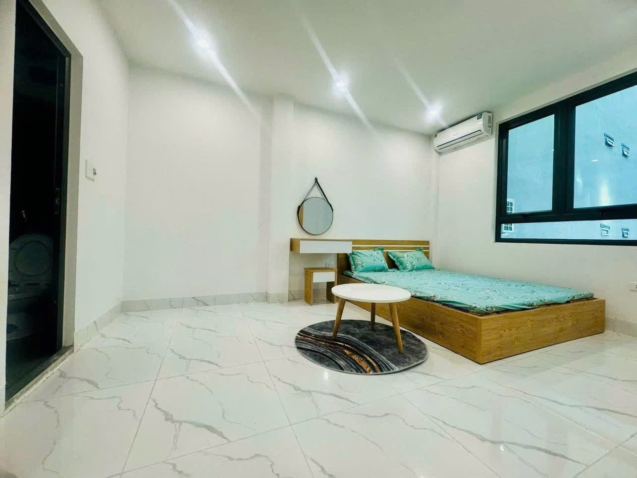 Nhà đất mặt phố, Nam Từ Liêm, Hà Nội - 40m² giá 11.2 tỷ