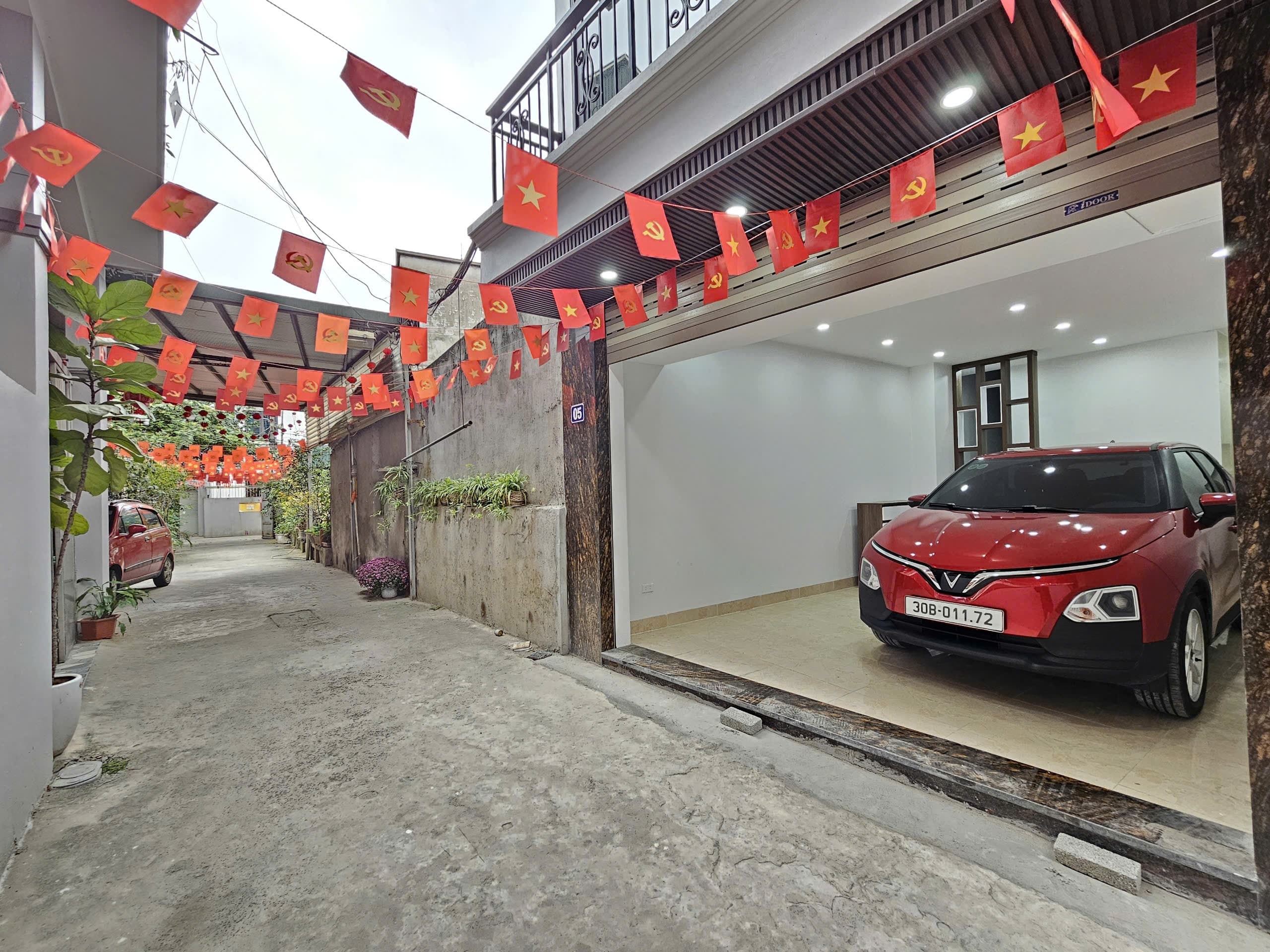 Nhà đất mặt phố, Long Biên, Hà Nội - 41m² giá 12.9 tỷ