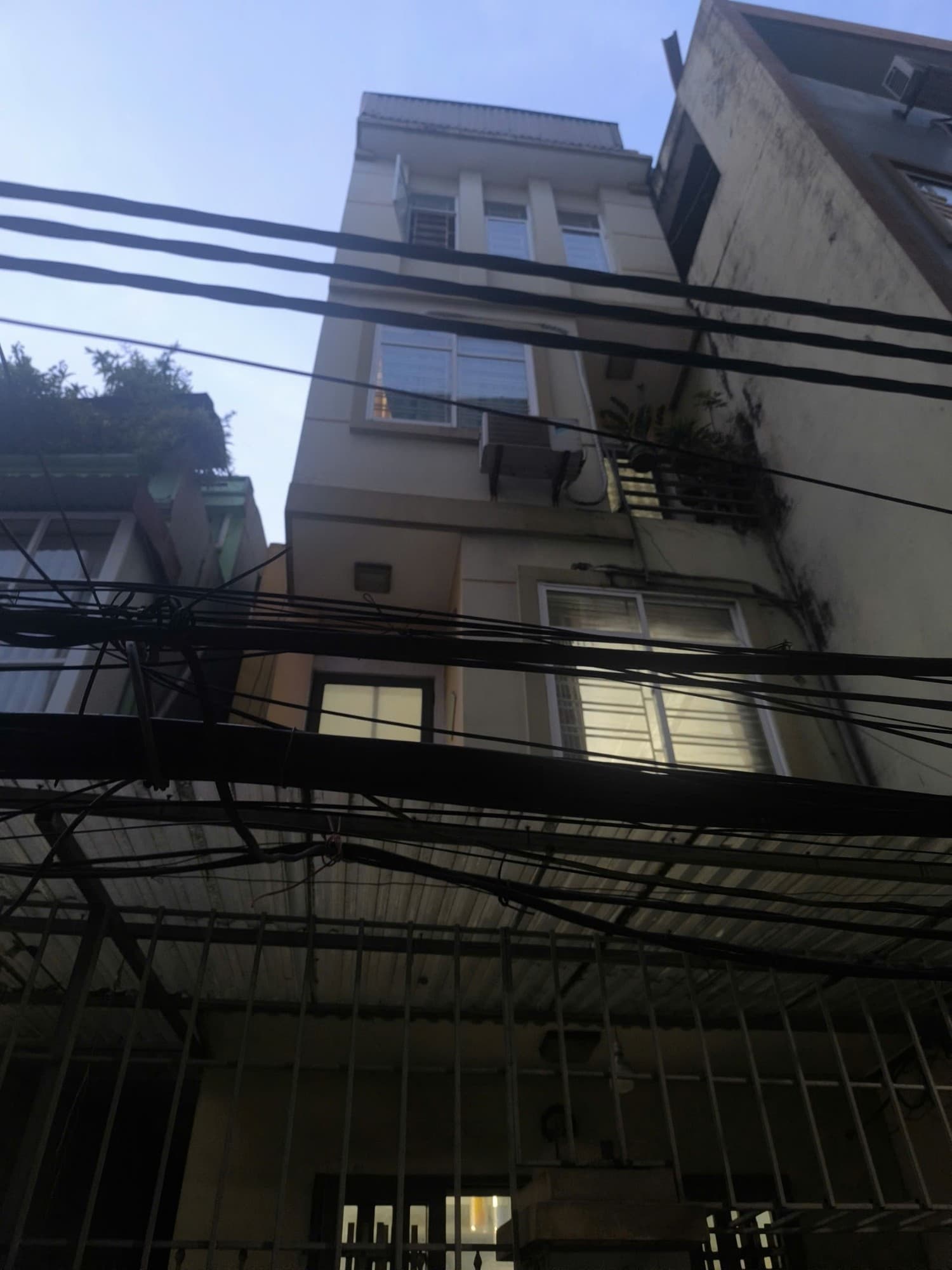 Nhà đất mặt phố, Hoàng Mai, Hà Nội - 52m² giá 12.8 tỷ