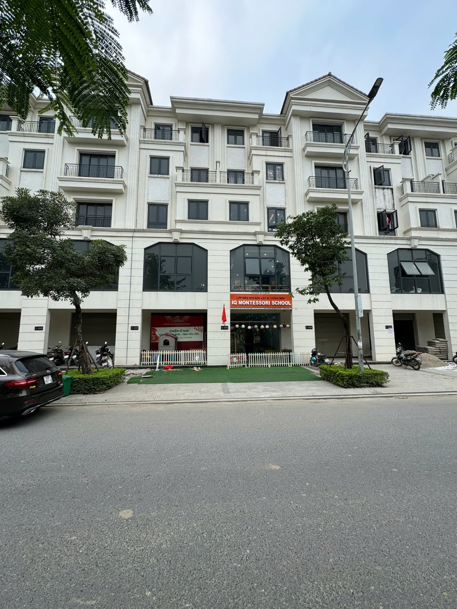 Nhà đất Hinode Royal Park - 9, m² giá 20.5 tỷ