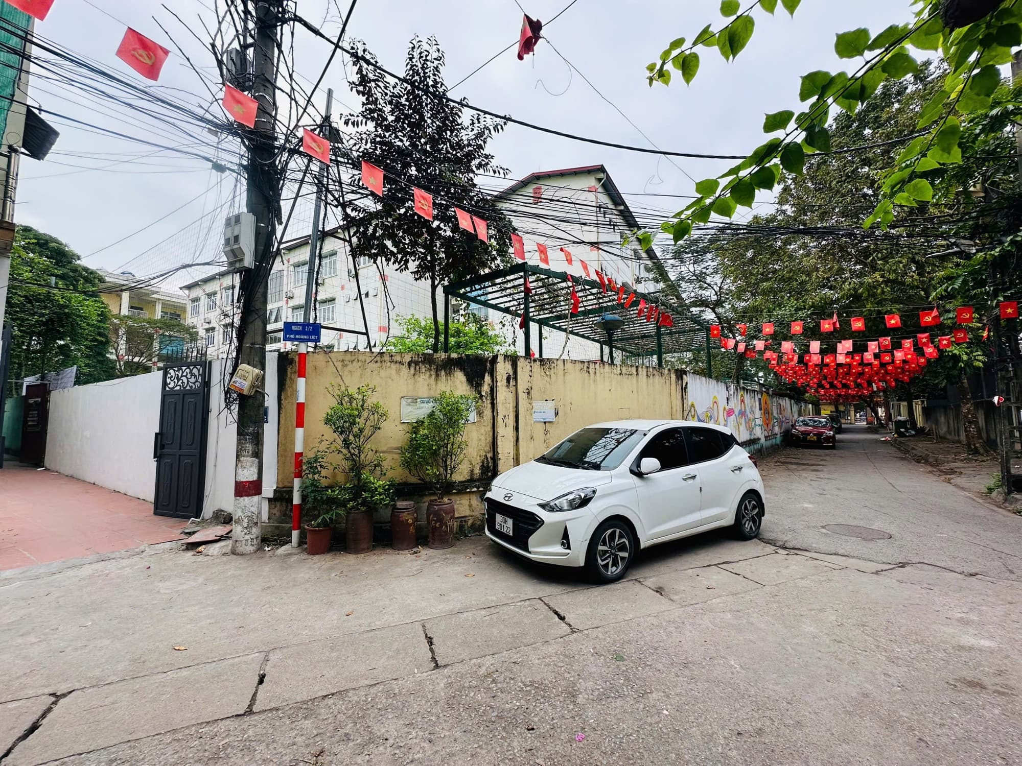 Nhà đất mặt phố, Hoàng Mai, Hà Nội - 24m² giá 8.5 tỷ