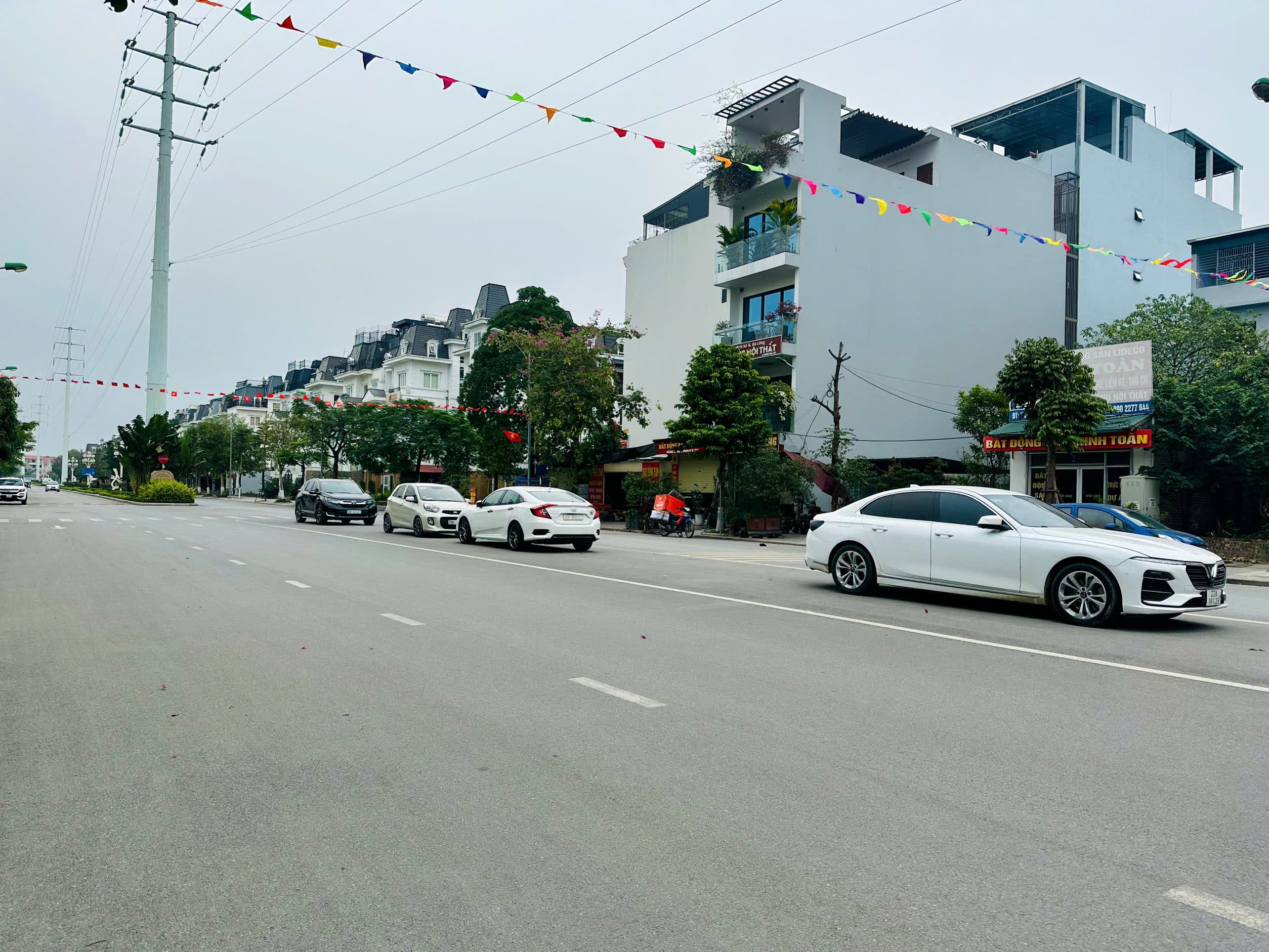 Nhà đất mặt phố Hoài Đức, Hà Nội - 68m² giá 11.4 tỷ