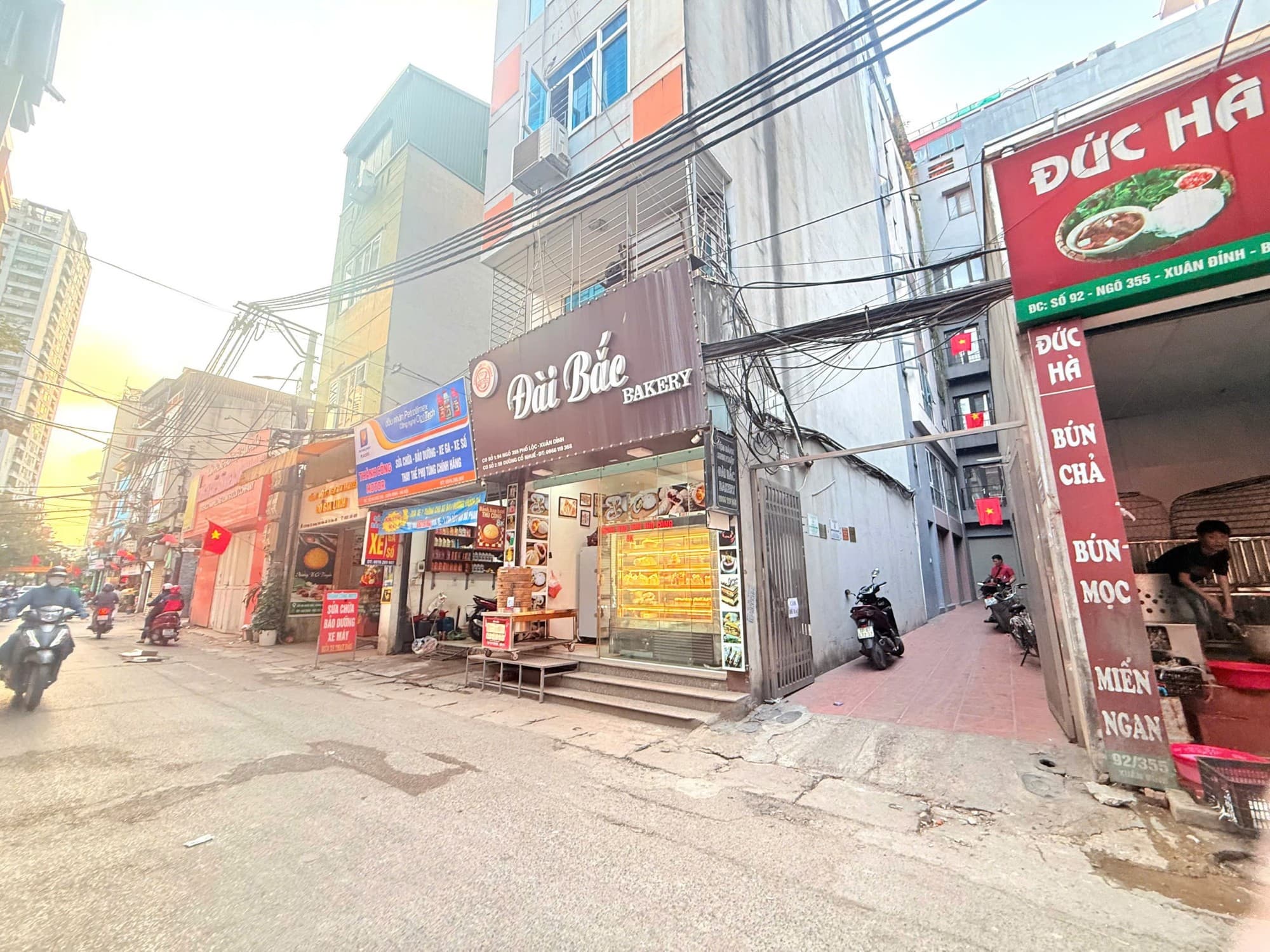 Nhà đất mặt phố, Bắc Từ Liêm, Hà Nội - 40m² giá 16.5 tỷ