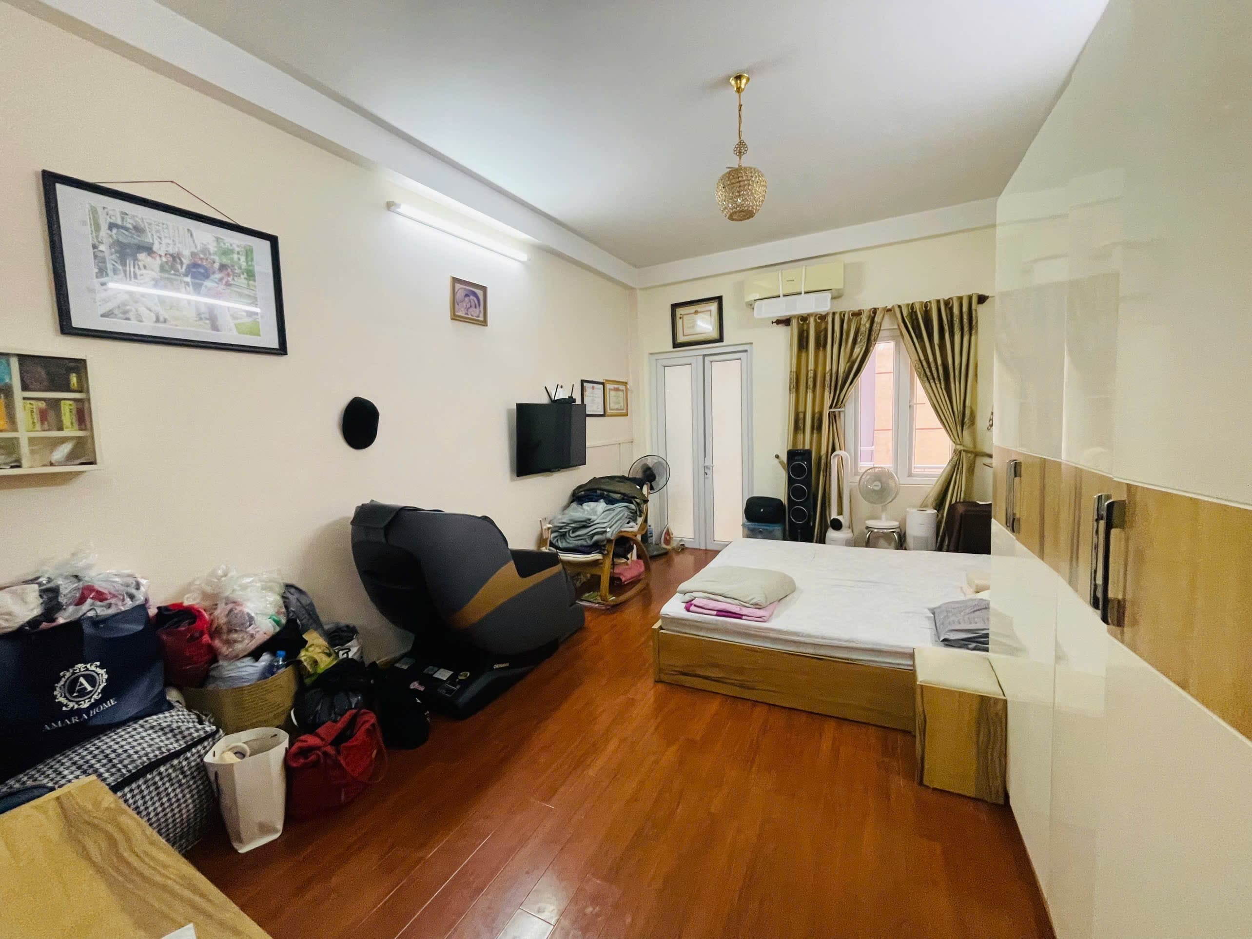 Nhà đất mặt phố, Ba Đình, Hà Nội - 38m² giá 13 tỷ