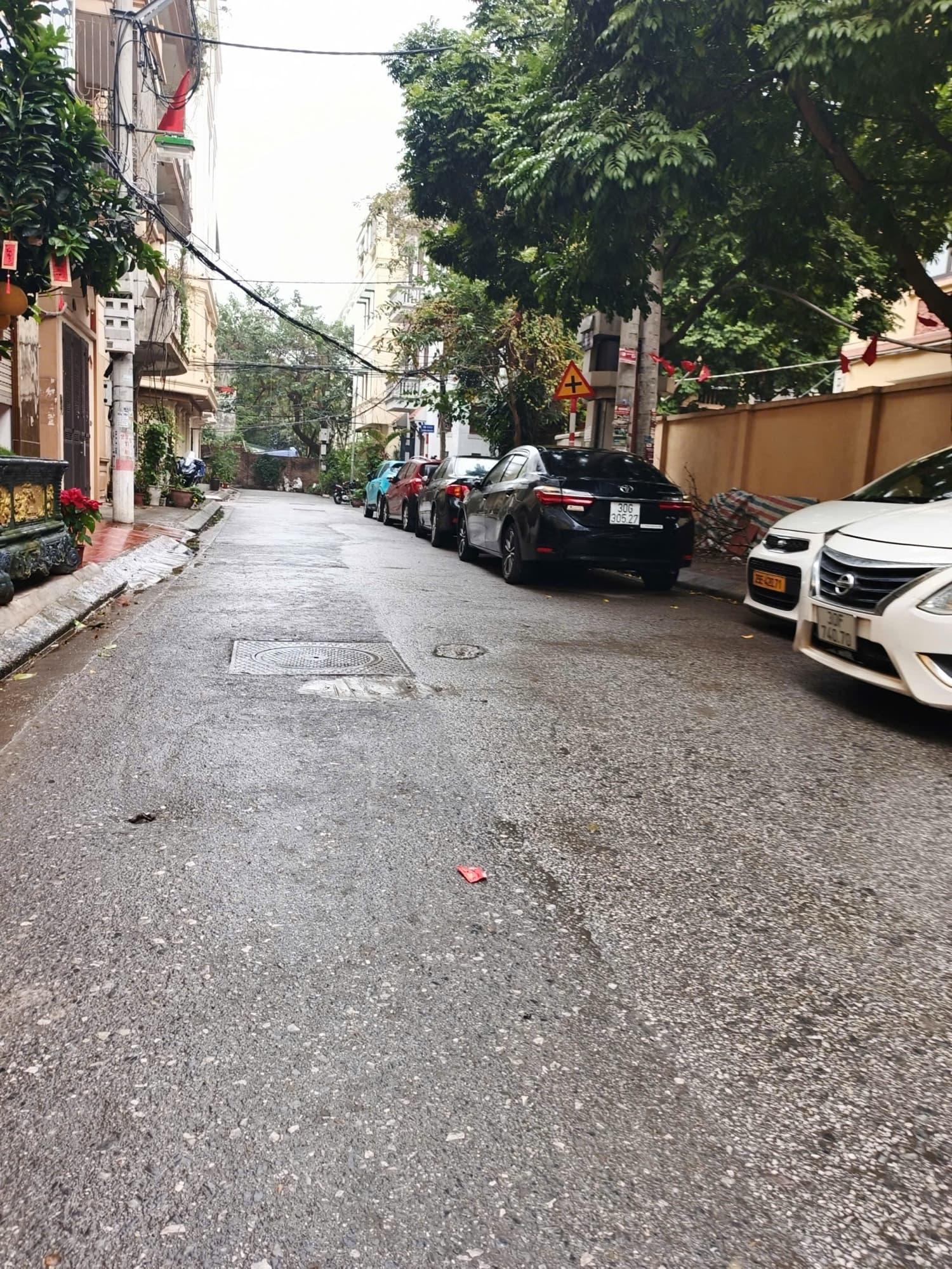 Nhà đất mặt phố, Hoàng Mai, Hà Nội - 35m² giá 9.3 tỷ