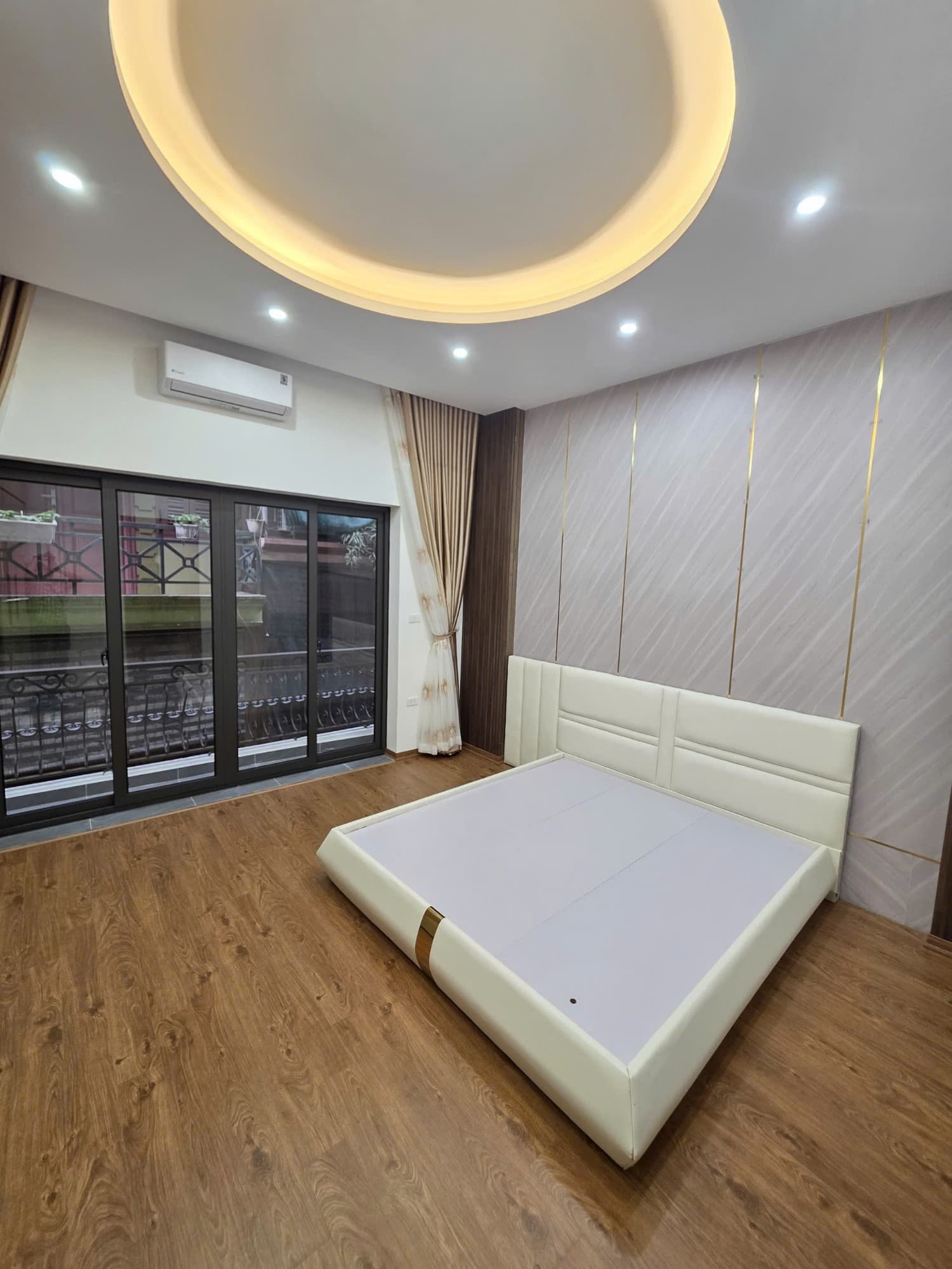Nhà đất mặt phố, Hà Đông, Hà Nội - 51m² giá 16.2 tỷ