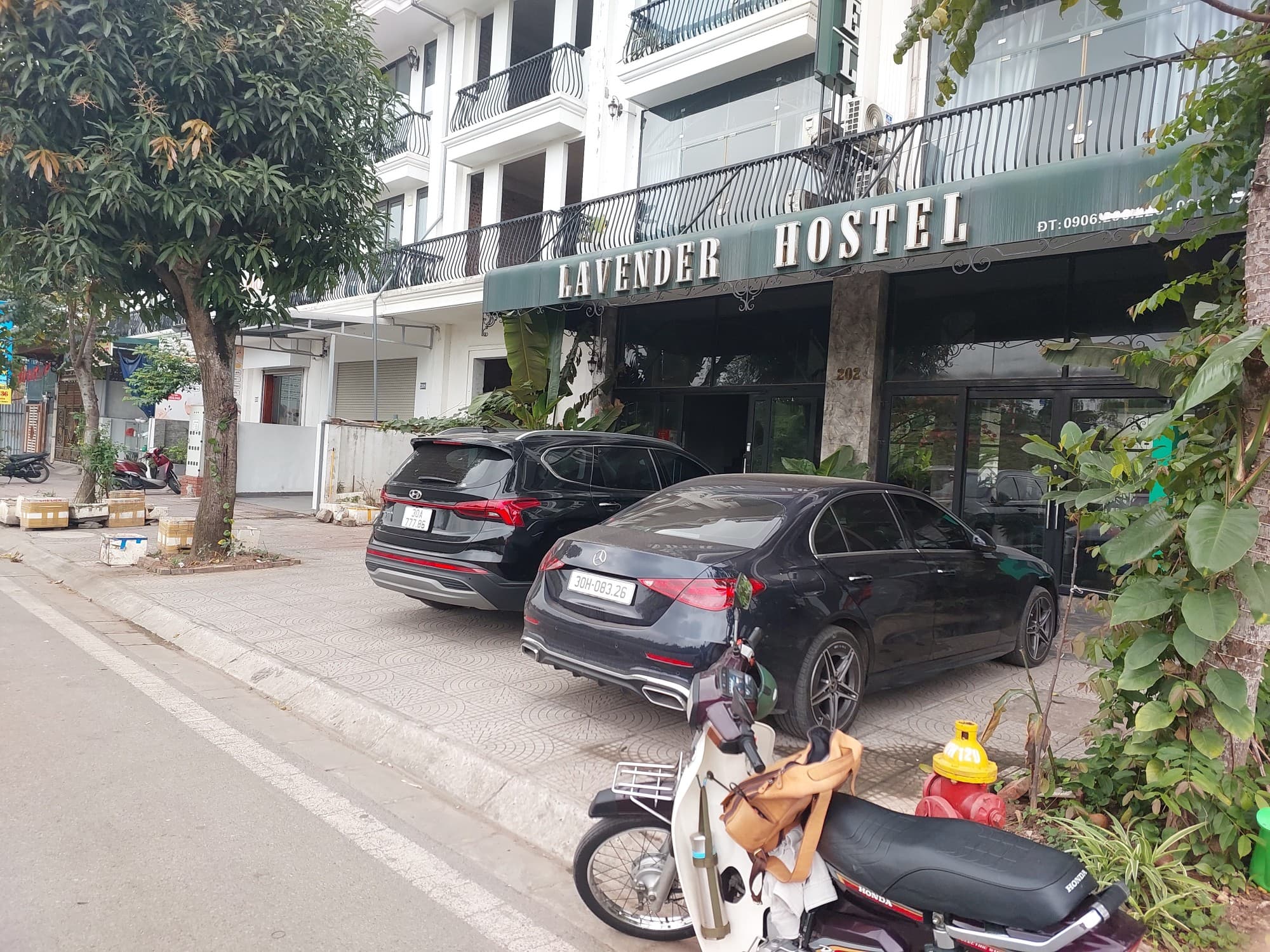 Nhà đất mặt phố, Long Biên, Hà Nội - 70m² giá 23 tỷ