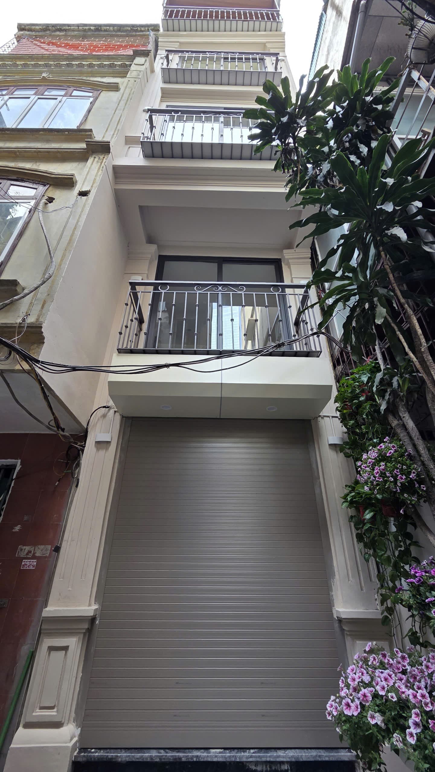 Nhà đất mặt phố, Ba Đình, Hà Nội - 12m² giá 5.6 tỷ