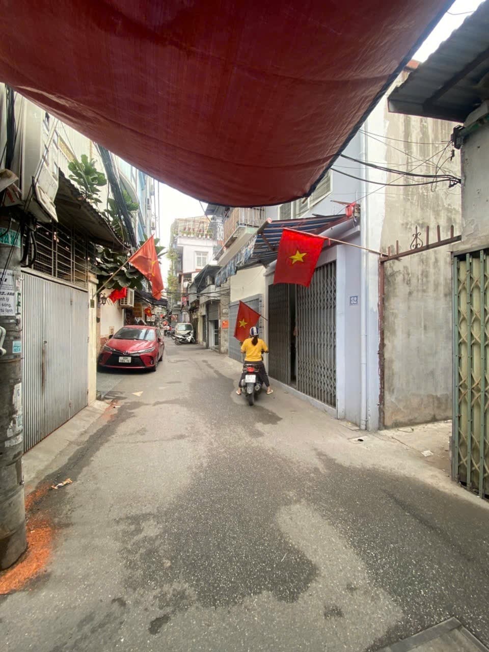 Nhà đất mặt phố, Thanh Xuân, Hà Nội - 32m² giá 3.3 tỷ