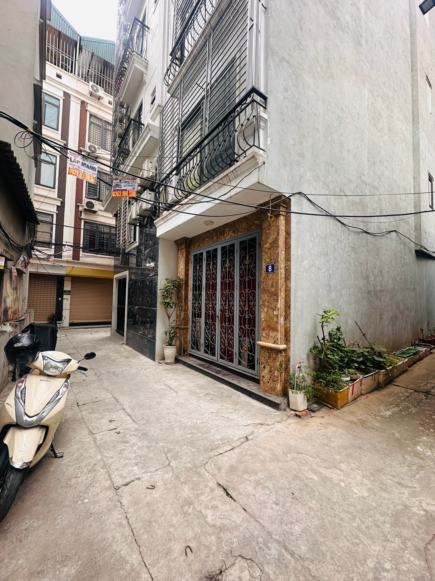 Nhà đất mặt phố Hoàng Mai, Hà Nội - 36m² giá 12.8 tỷ