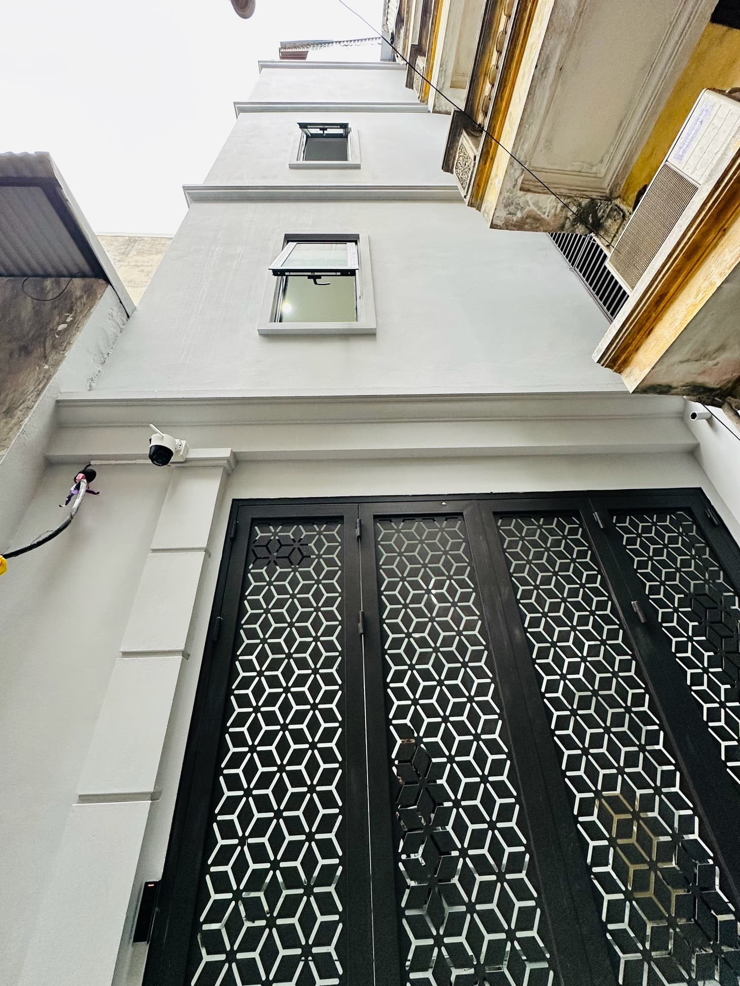 Nhà đất mặt phố Hai Bà Trưng, Hà Nội - 52m² giá 17 tỷ