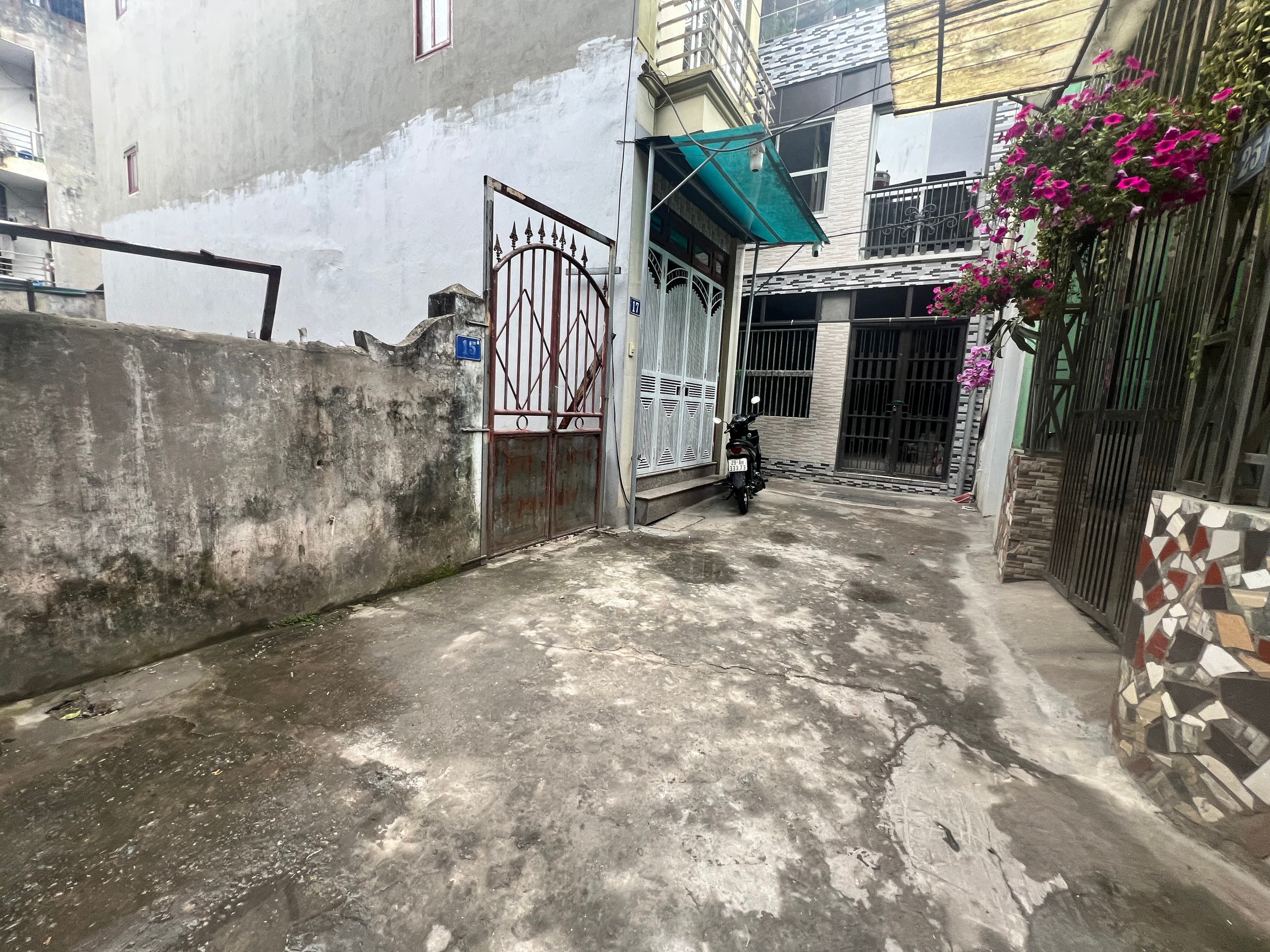 Nhà đất mặt phố, Long Biên, Hà Nội - 67m² giá 7.3 tỷ