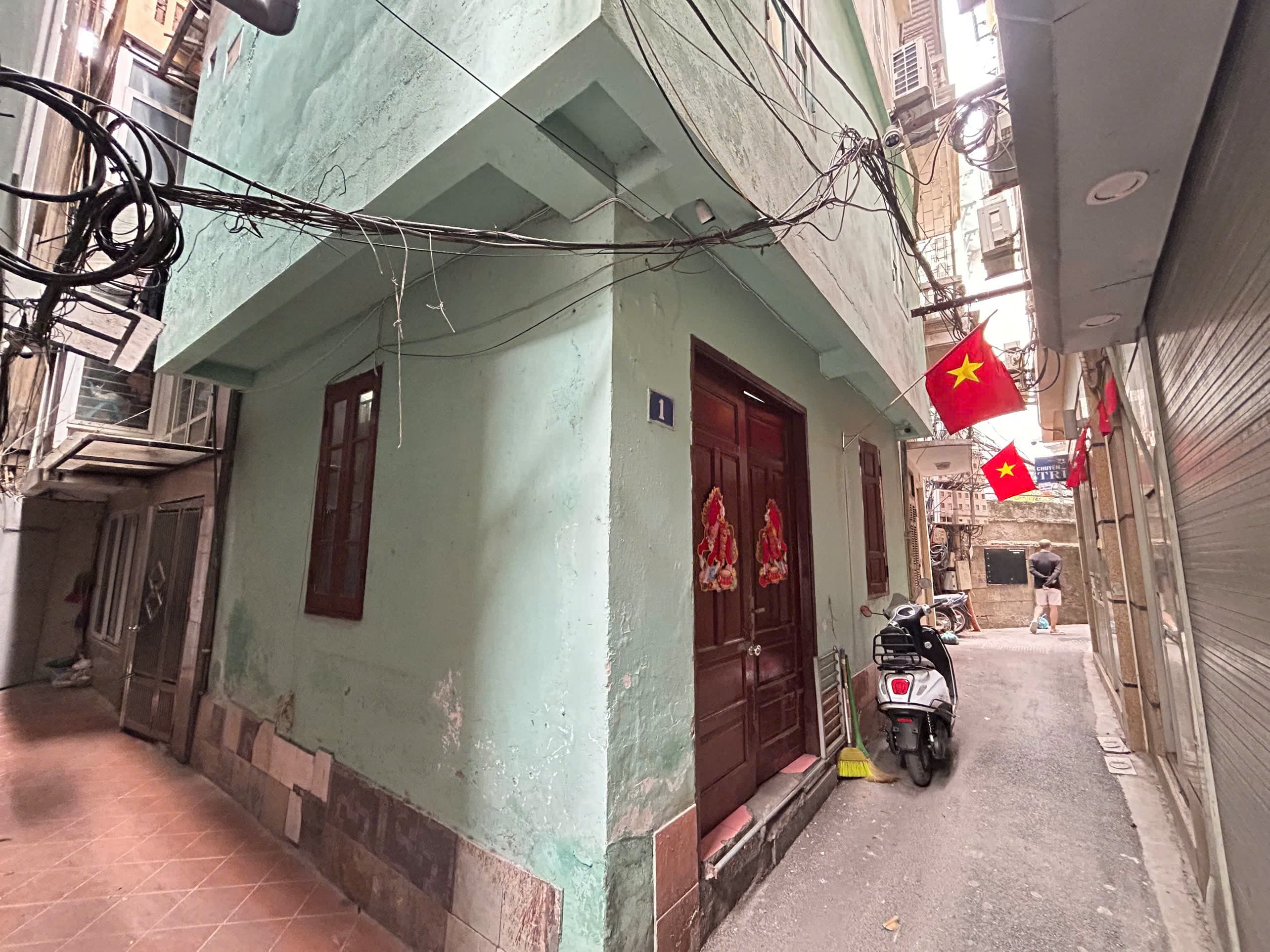 Nhà đất mặt phố, Tây Hồ, Hà Nội - 27m² giá 6.8 tỷ