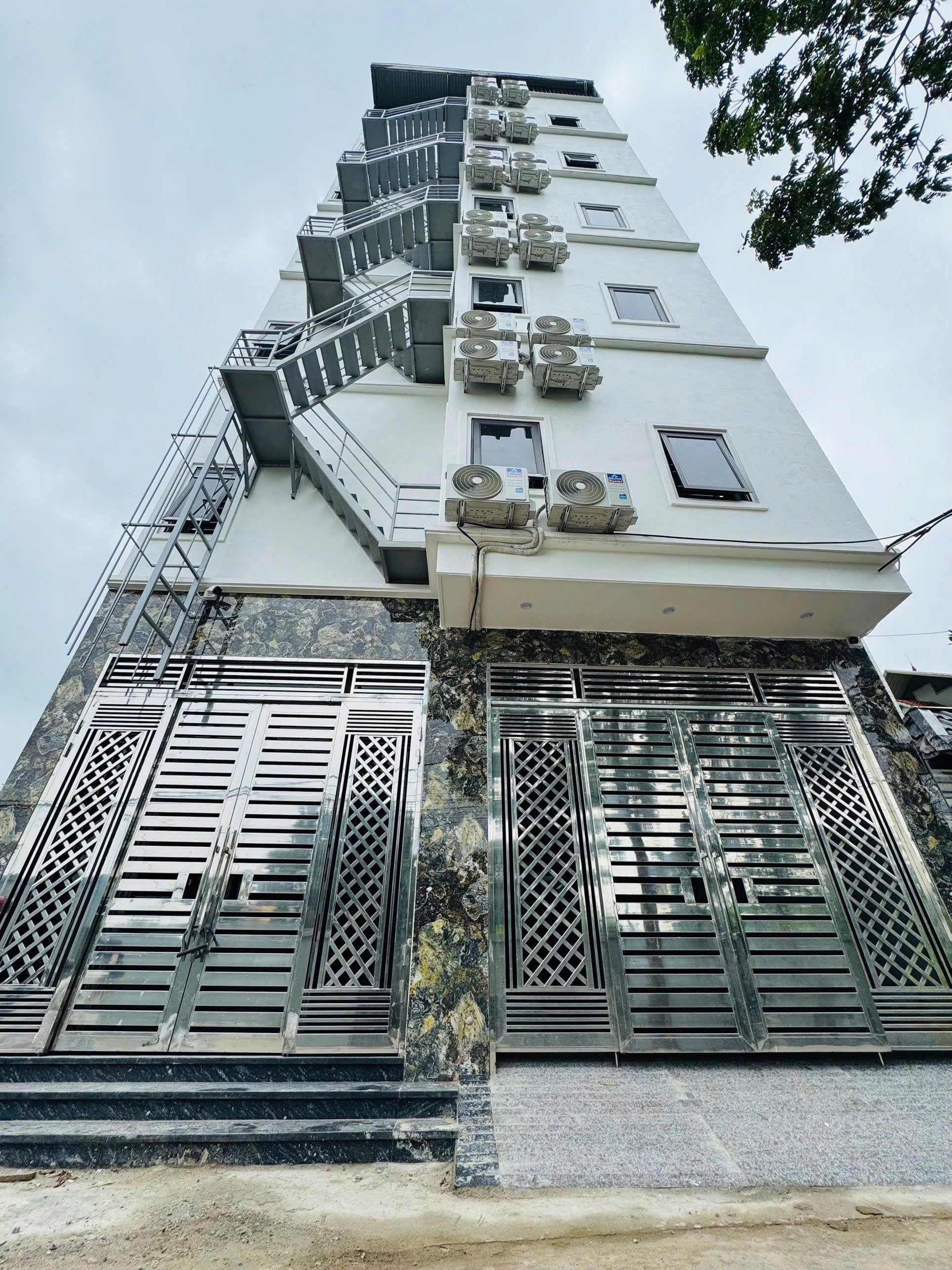 Nhà đất mặt phố, Chương Mỹ, Hà Nội - 161m² giá 20 tỷ