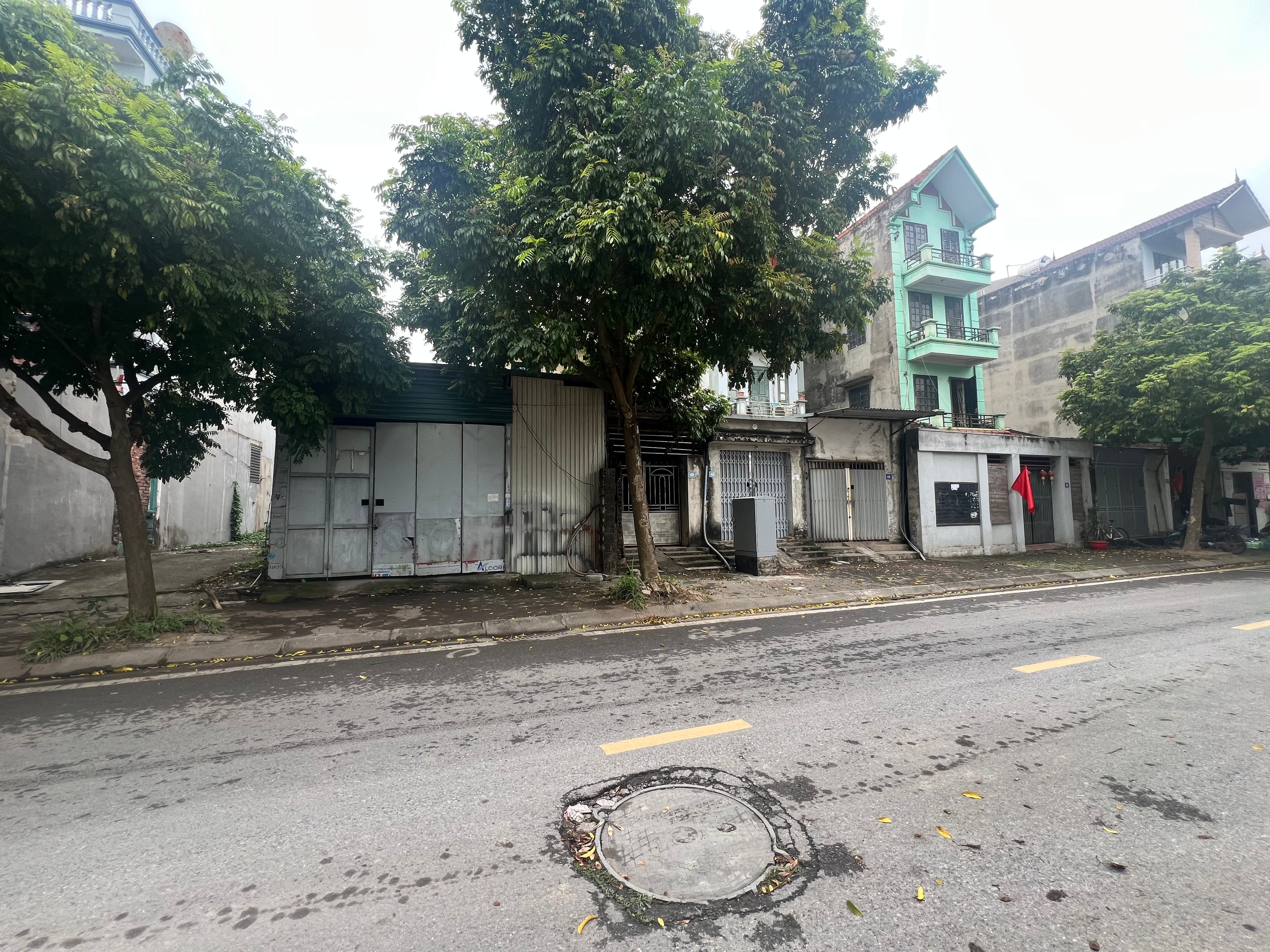 Nhà đất mặt phố, Long Biên, Hà Nội - 77m² giá 18.5 tỷ