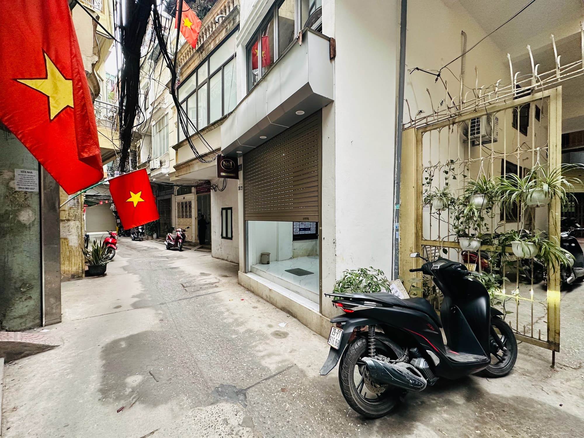 Nhà đất mặt phố, Đống Đa, Hà Nội - 42m² giá 14.1 tỷ
