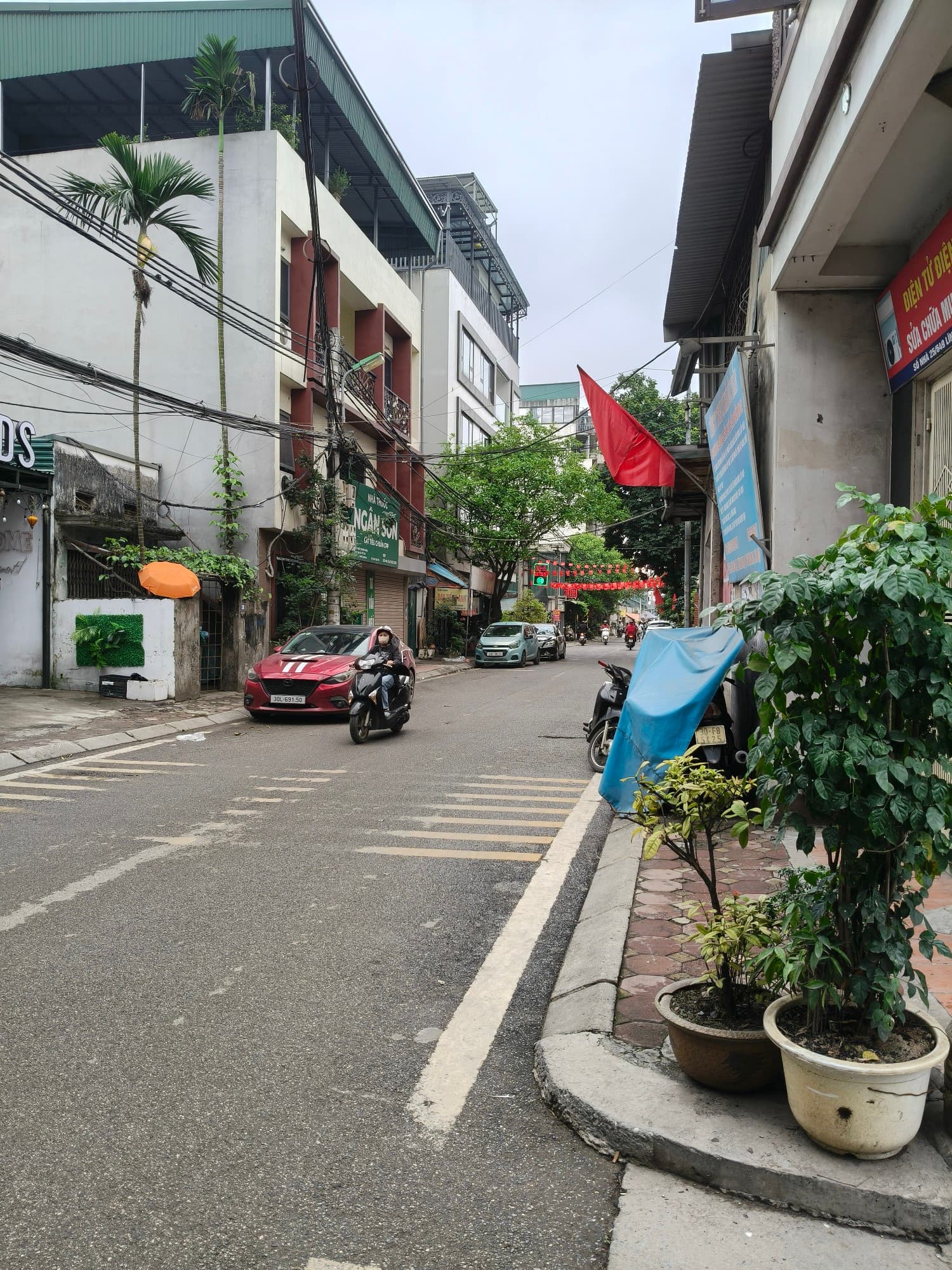 Nhà đất mặt phố, Hoàng Mai, Hà Nội - 401m² giá 92 tỷ