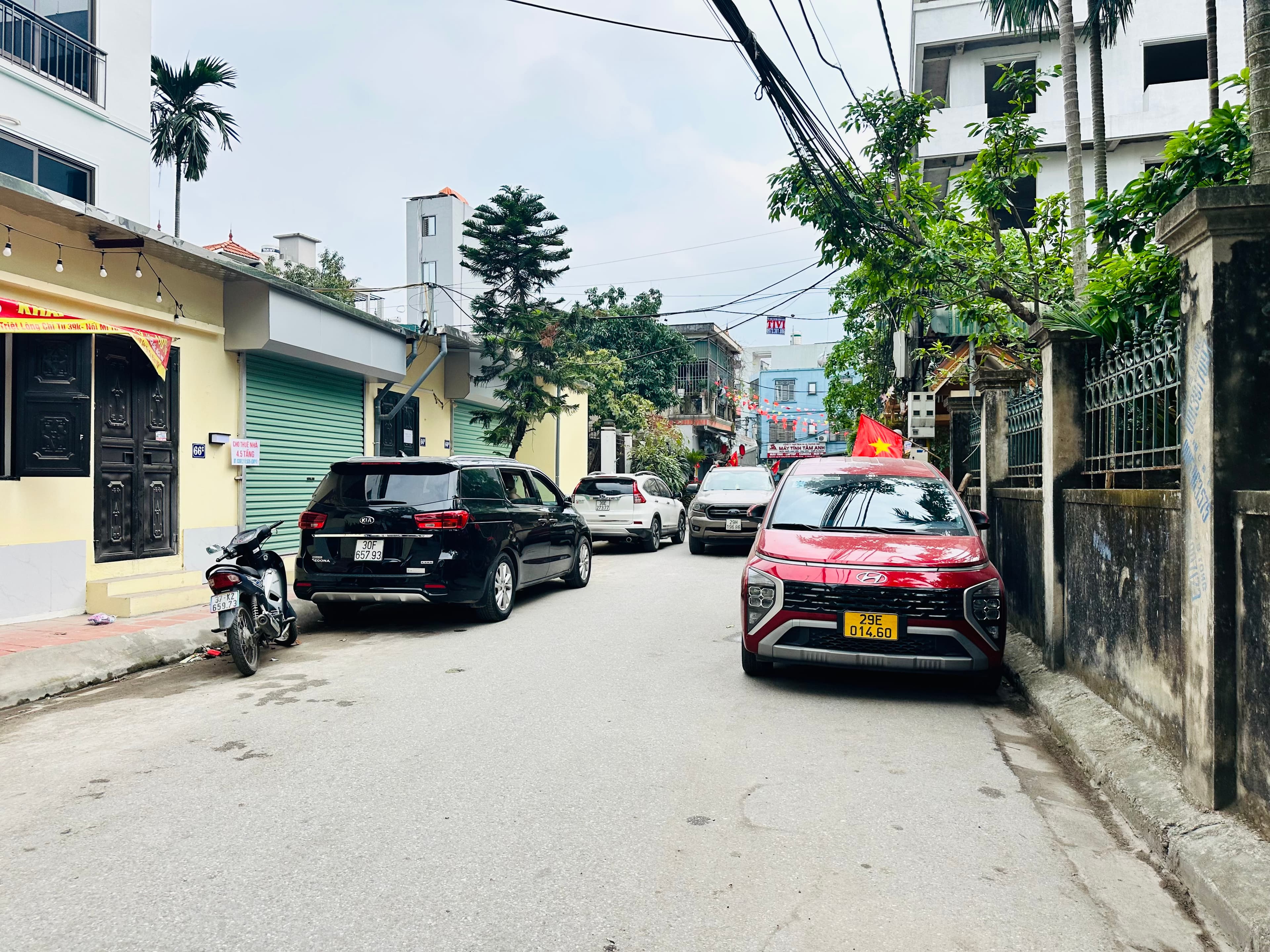 Nhà đất mặt phố, Long Biên, Hà Nội - 58m² giá 16.2 tỷ