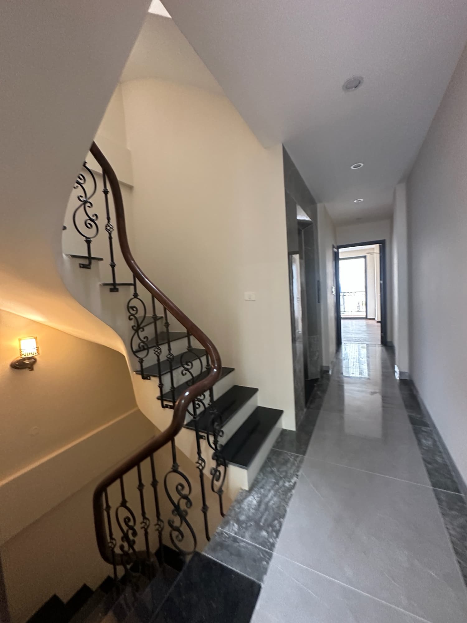 Nhà đất mặt phố, Tây Hồ, Hà Nội - 58m² giá 14.65 tỷ