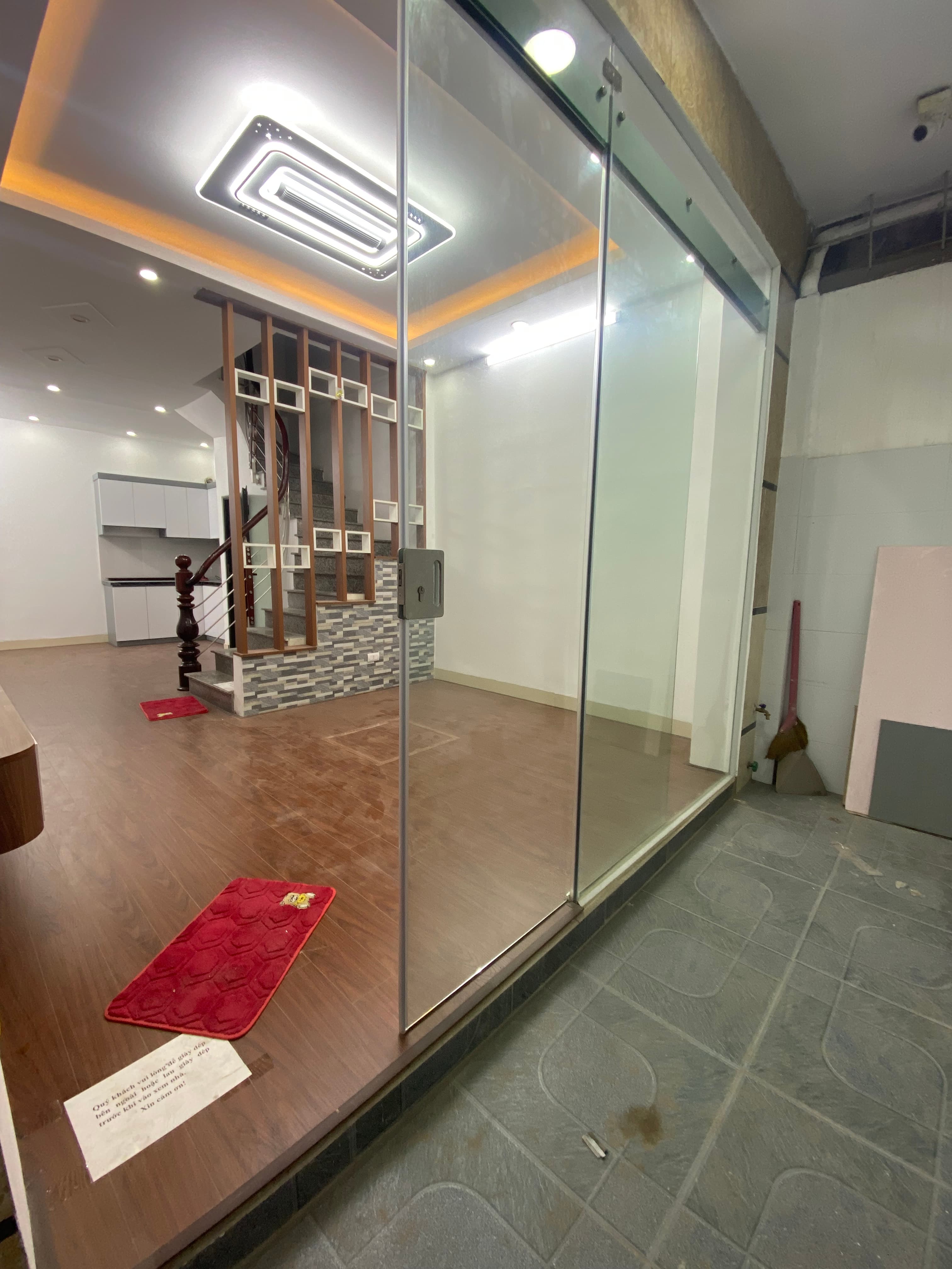 Nhà đất mặt phố, Hà Đông, Hà Nội - 34m² giá 6.3 tỷ