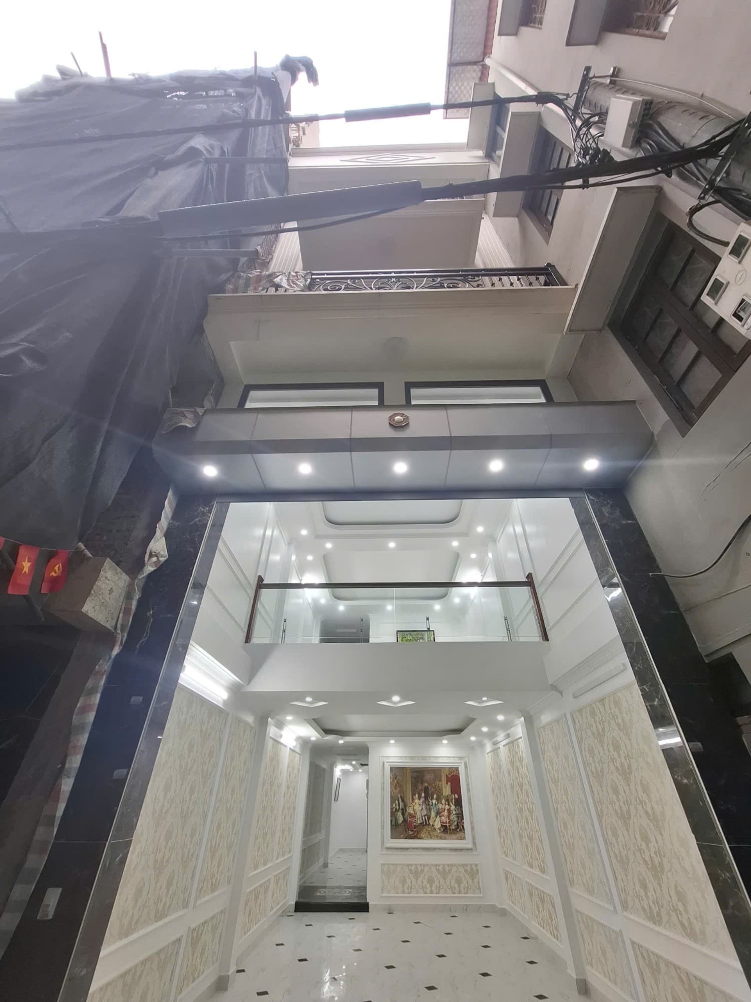 Nhà đất mặt phố, Hoàng Mai, Hà Nội - 77m² giá 24 tỷ