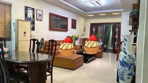 Nhà đất mặt phố, Hai Bà Trưng, Hà Nội - 115m² giá 20.7 tỷ