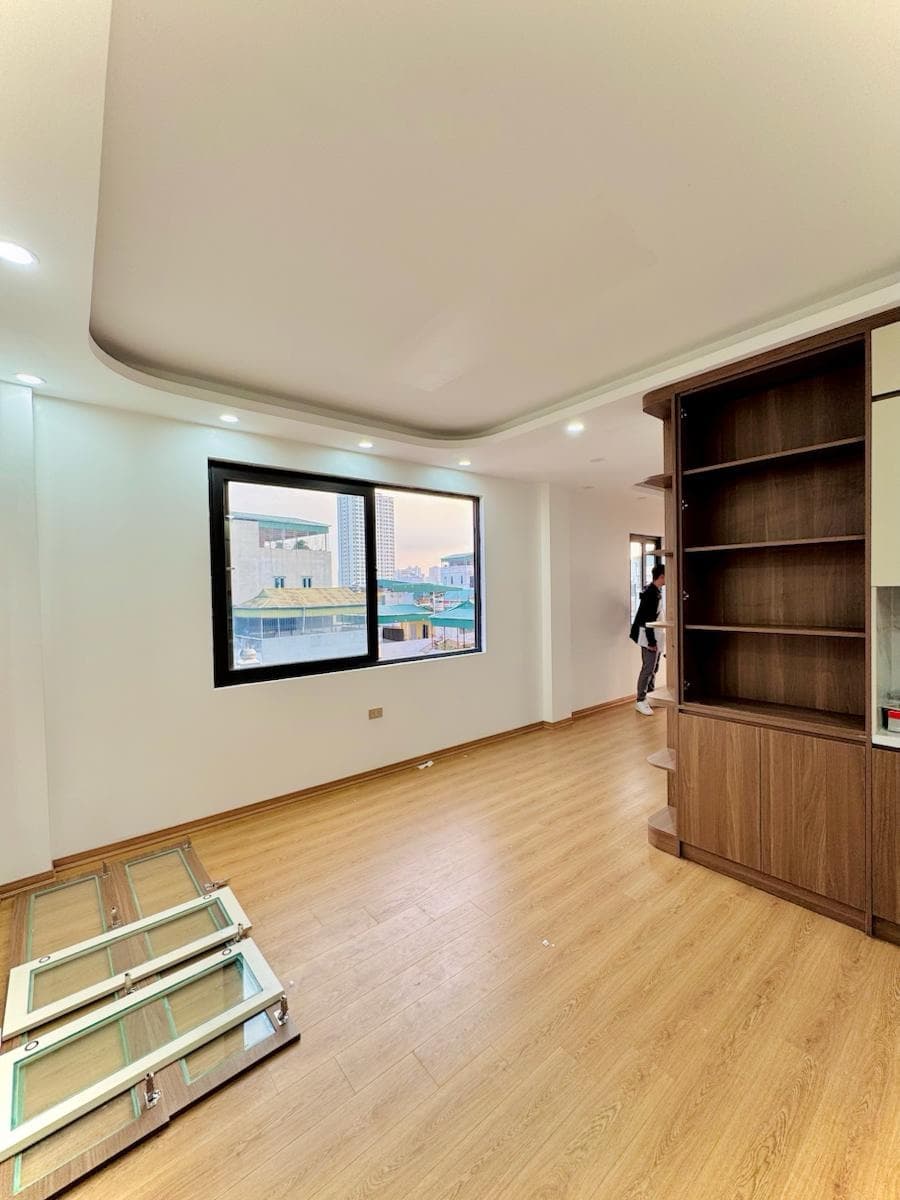 Nhà đất mặt phố, Hoàng Mai, Hà Nội - 74m² giá 27 tỷ