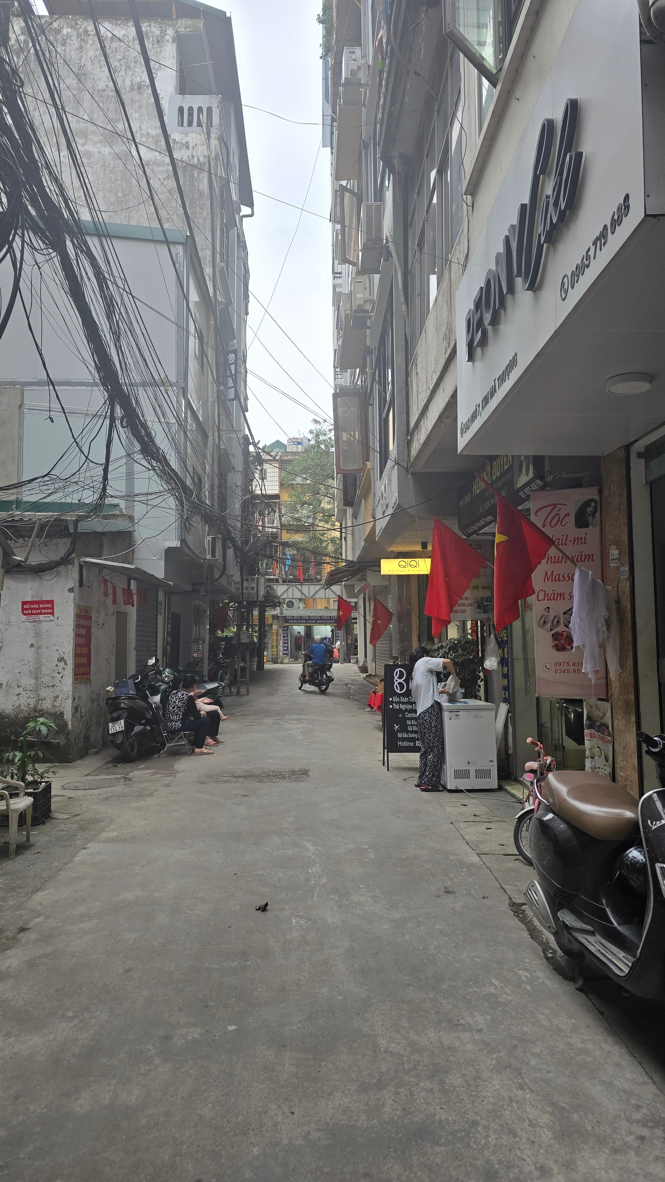 Nhà đất mặt phố, Ba Đình, Hà Nội - 11m² giá 4.29 tỷ